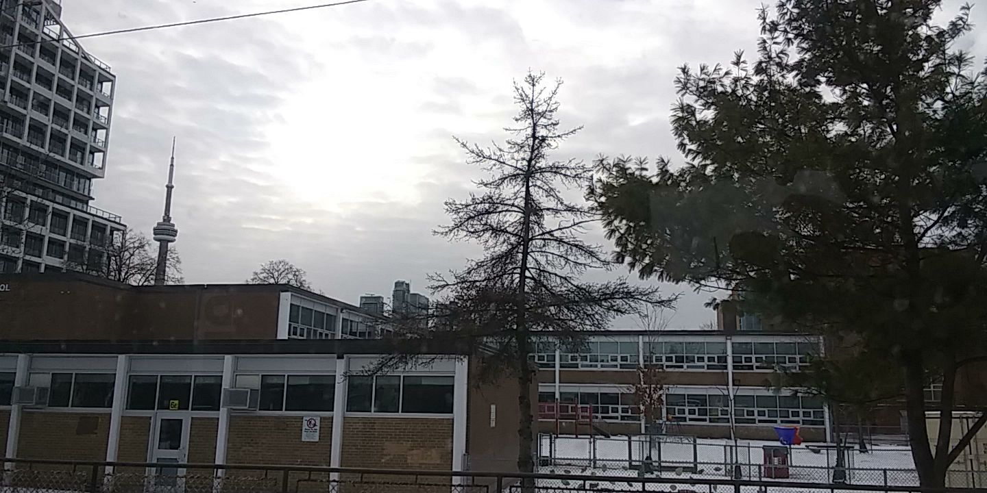 Queen Spadina Salon Spa