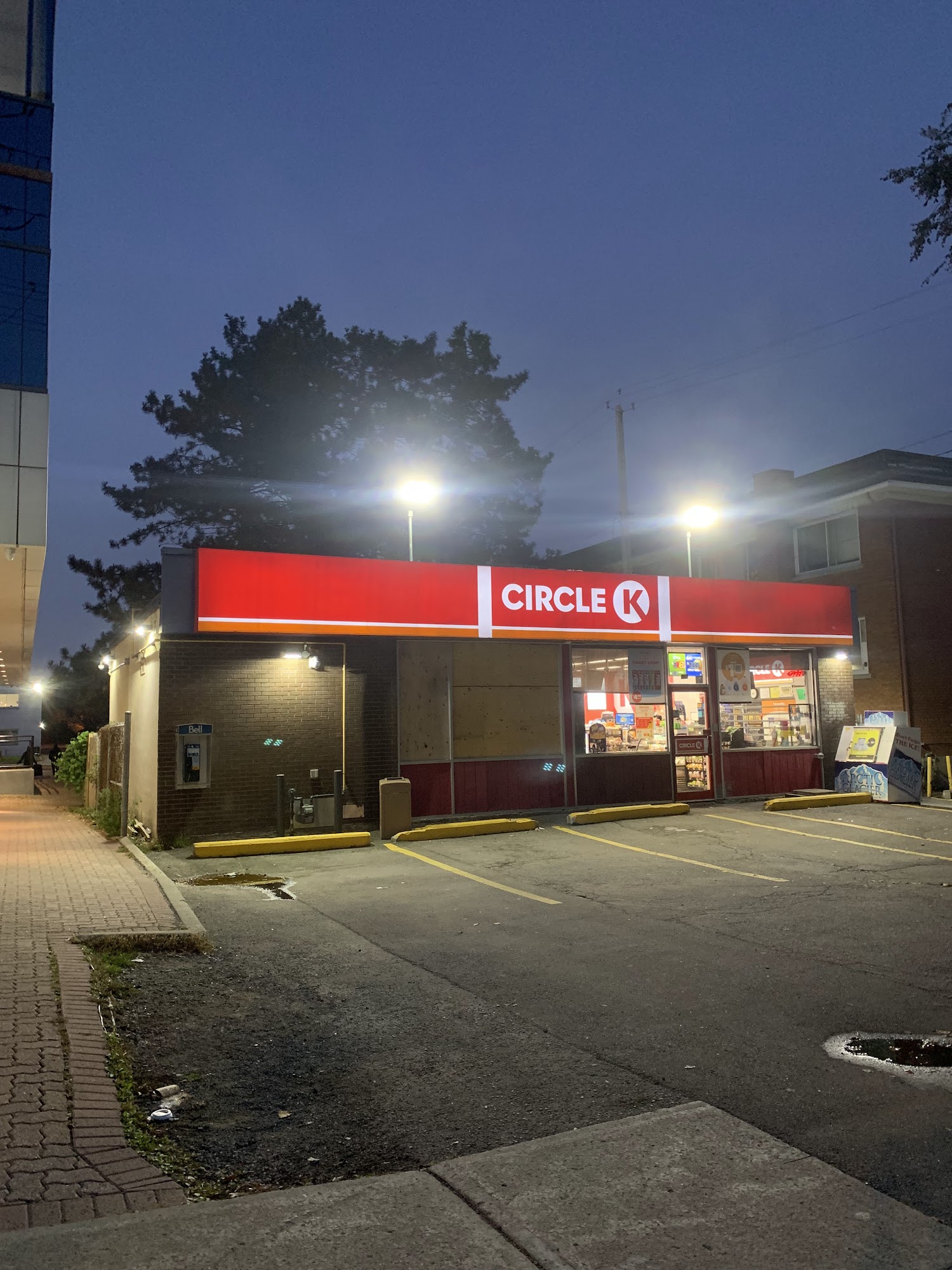 Circle K Vanier