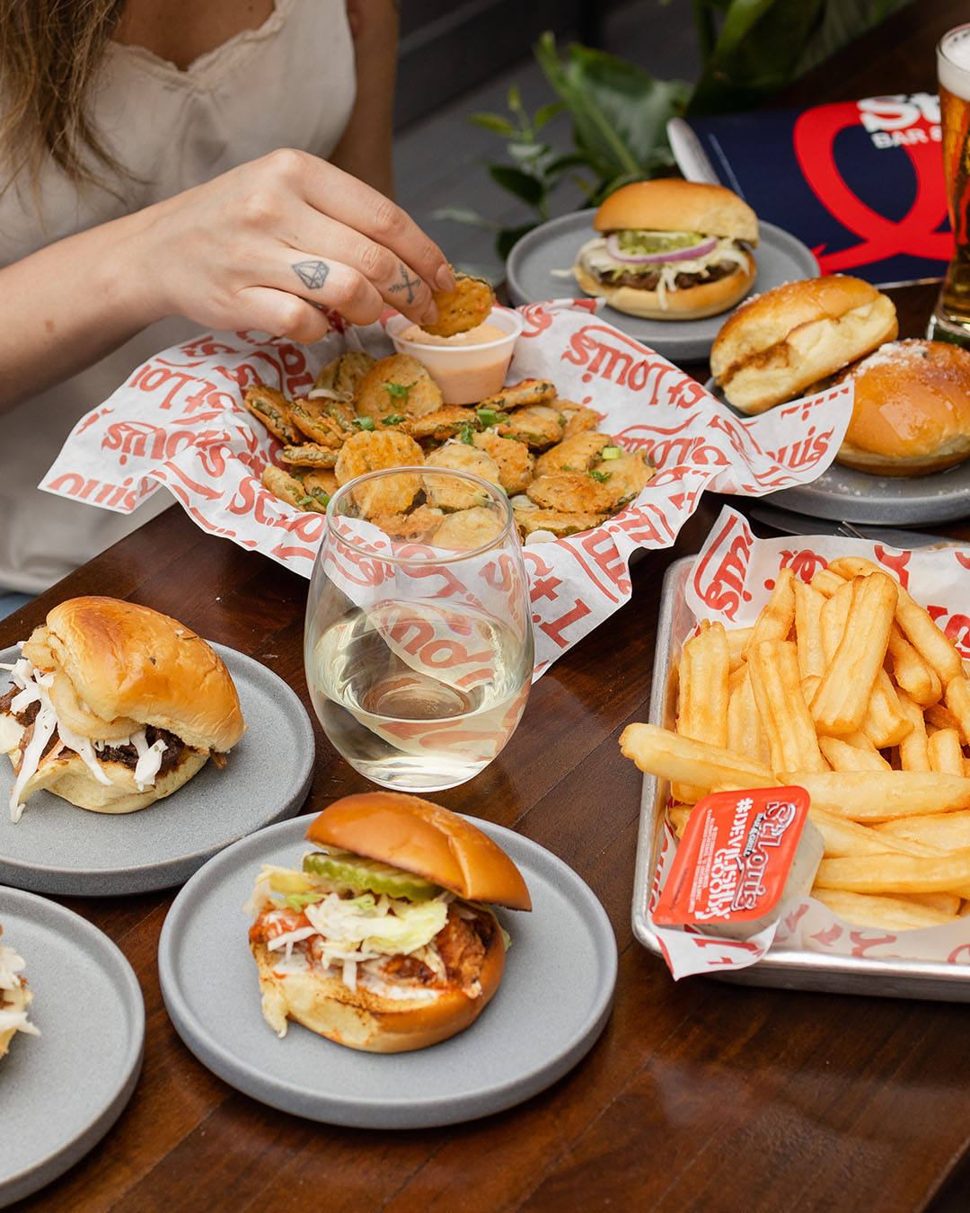 St. Louis Bar & Grill Waterloo