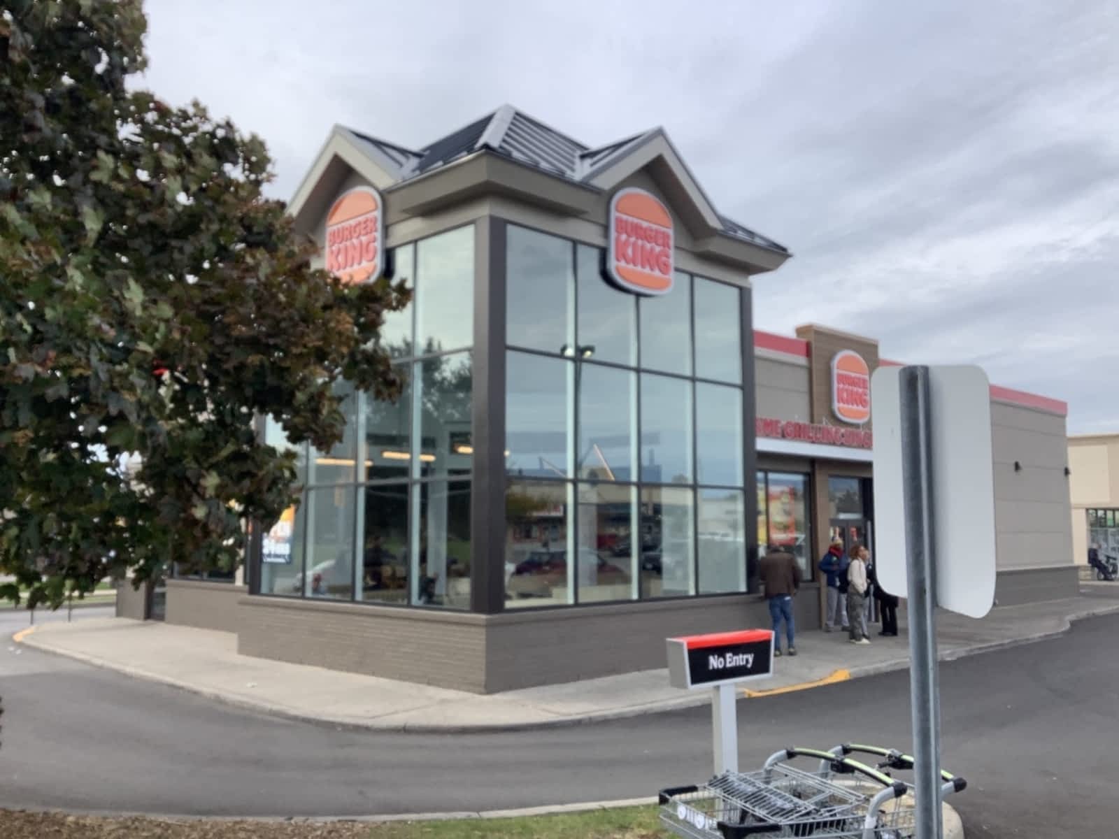 Photo credit: yellowpages.ca