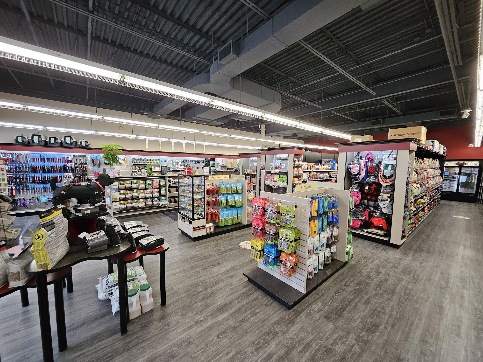 Global Pet Foods Woodbridge