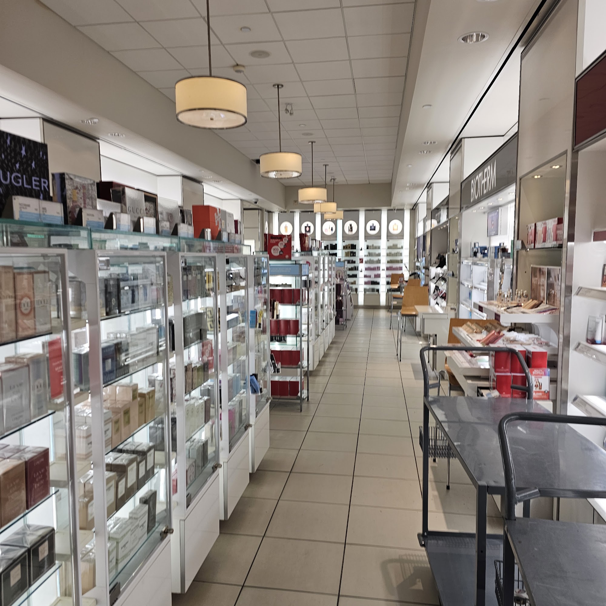 Beauty Boutique by Shoppers Drug Mart Woodstock