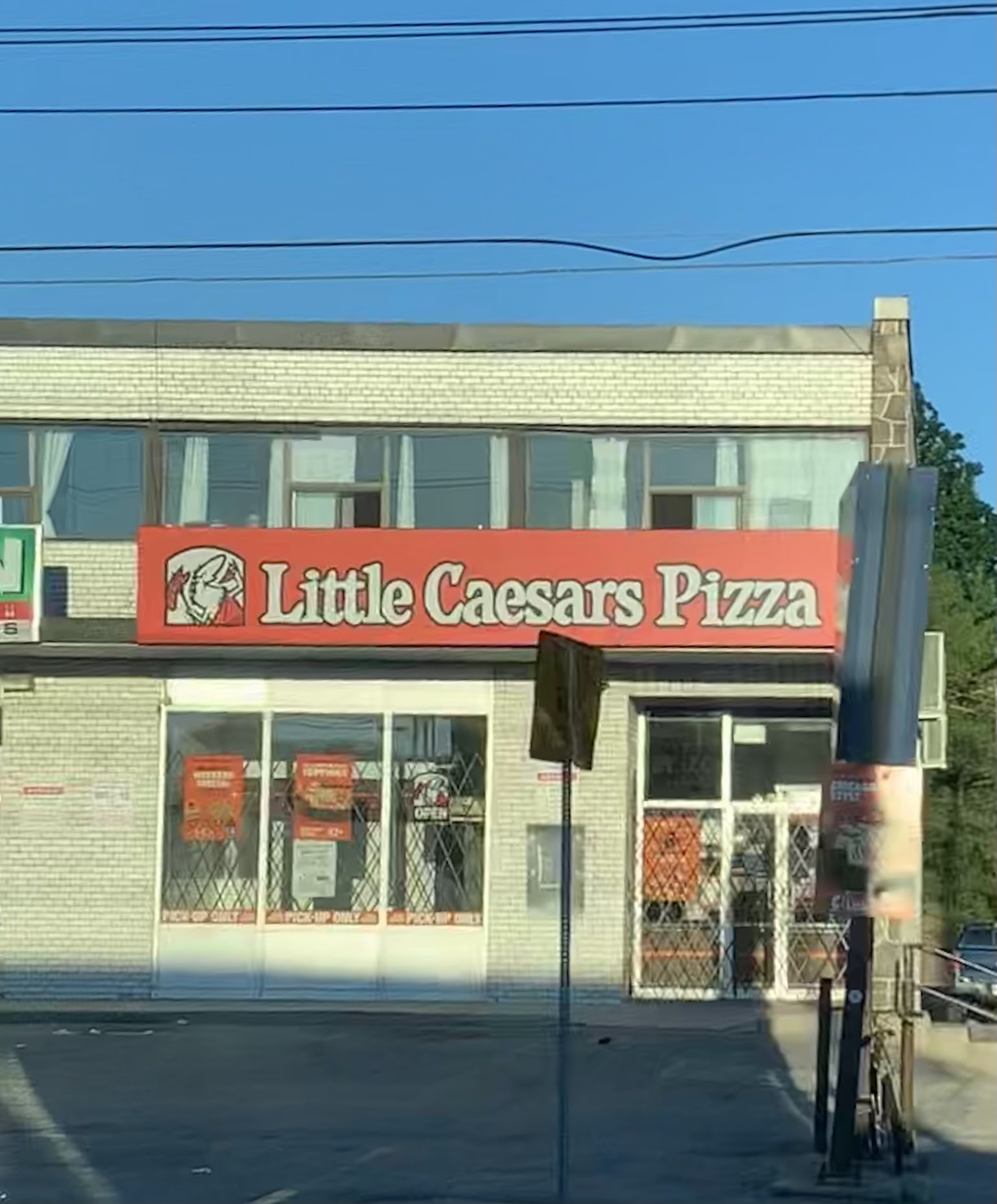Little Caesars Pizza