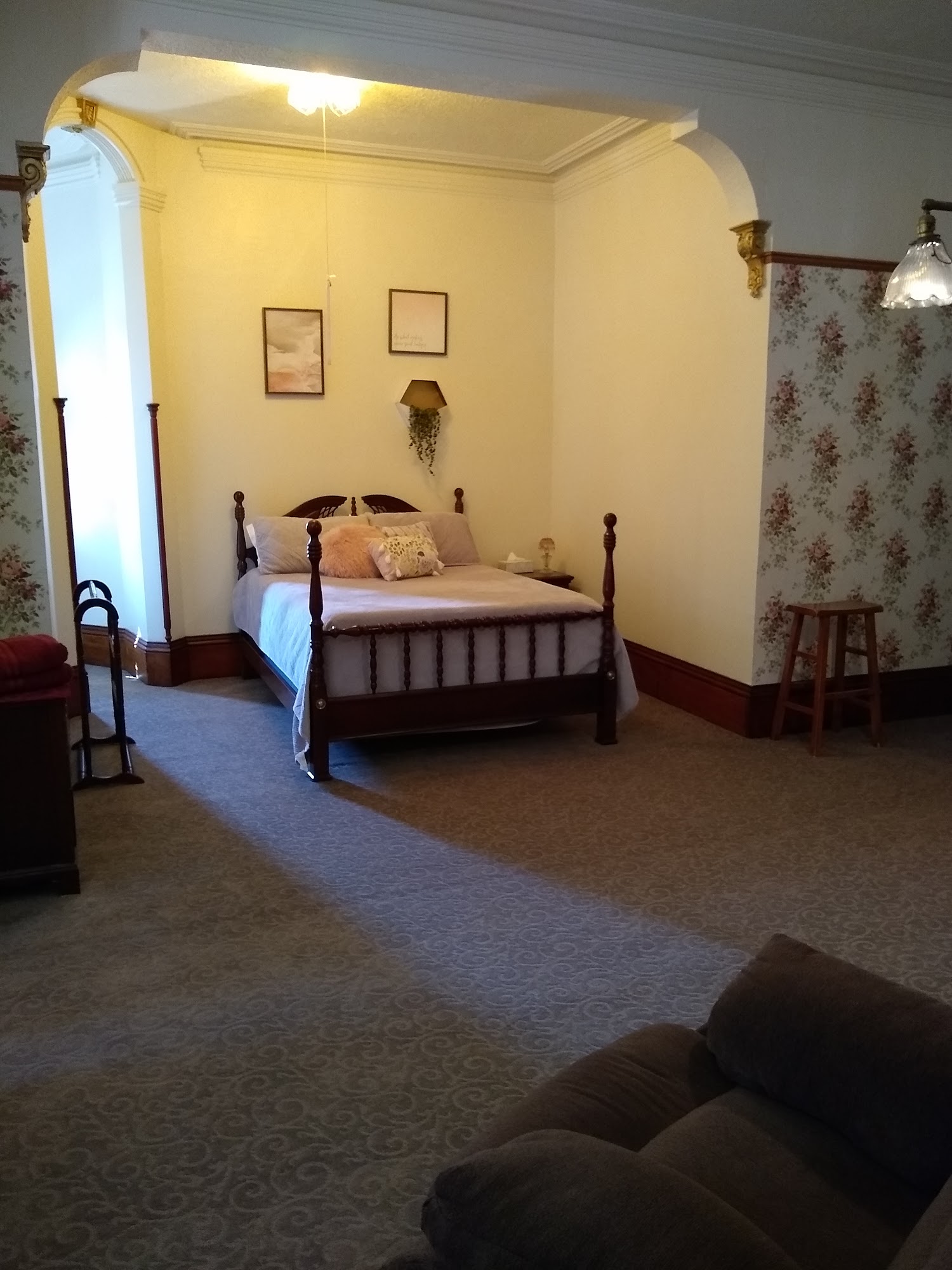 The Ison House Bed and Brew Baker City