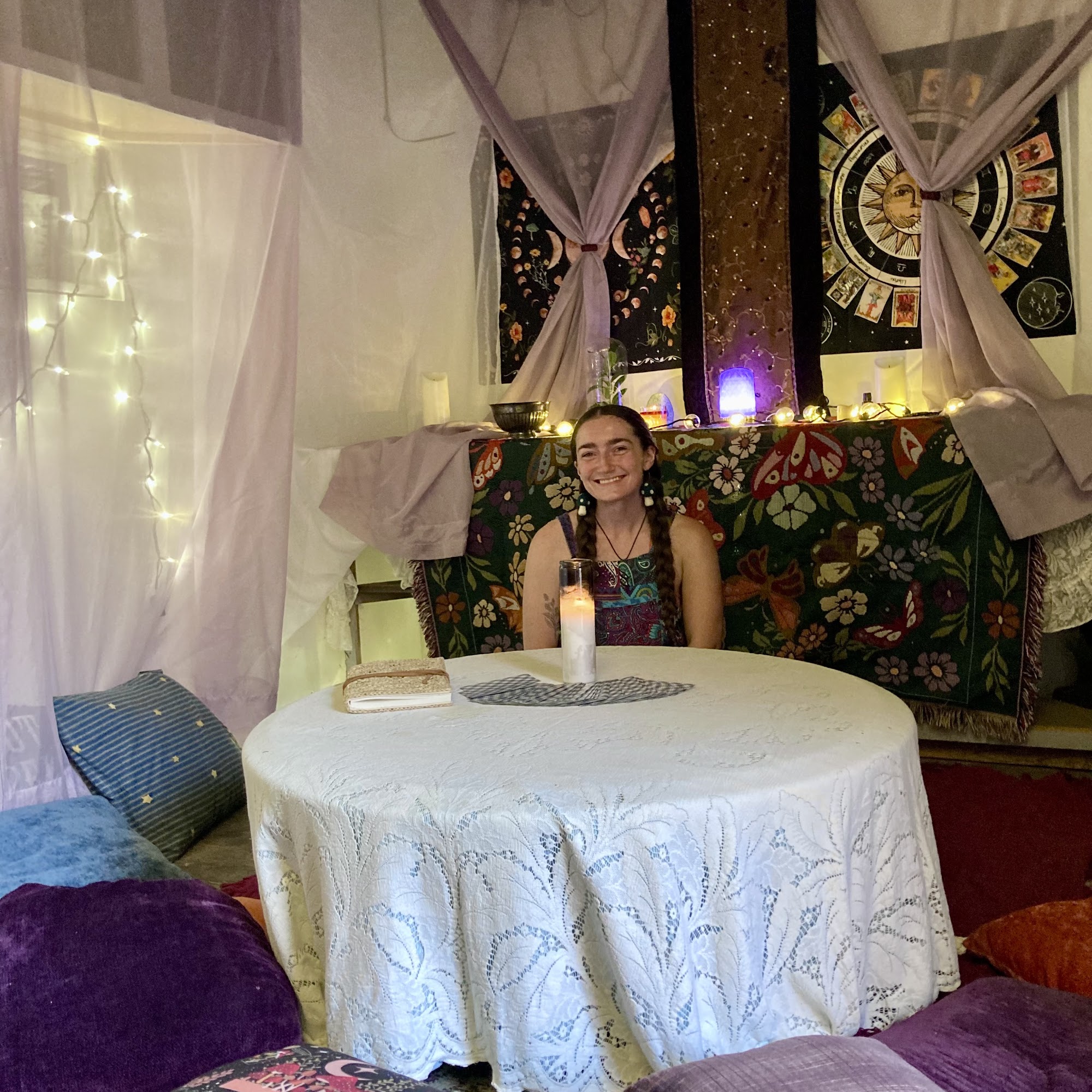 Moon Treasures Curiosity Shop Baker City