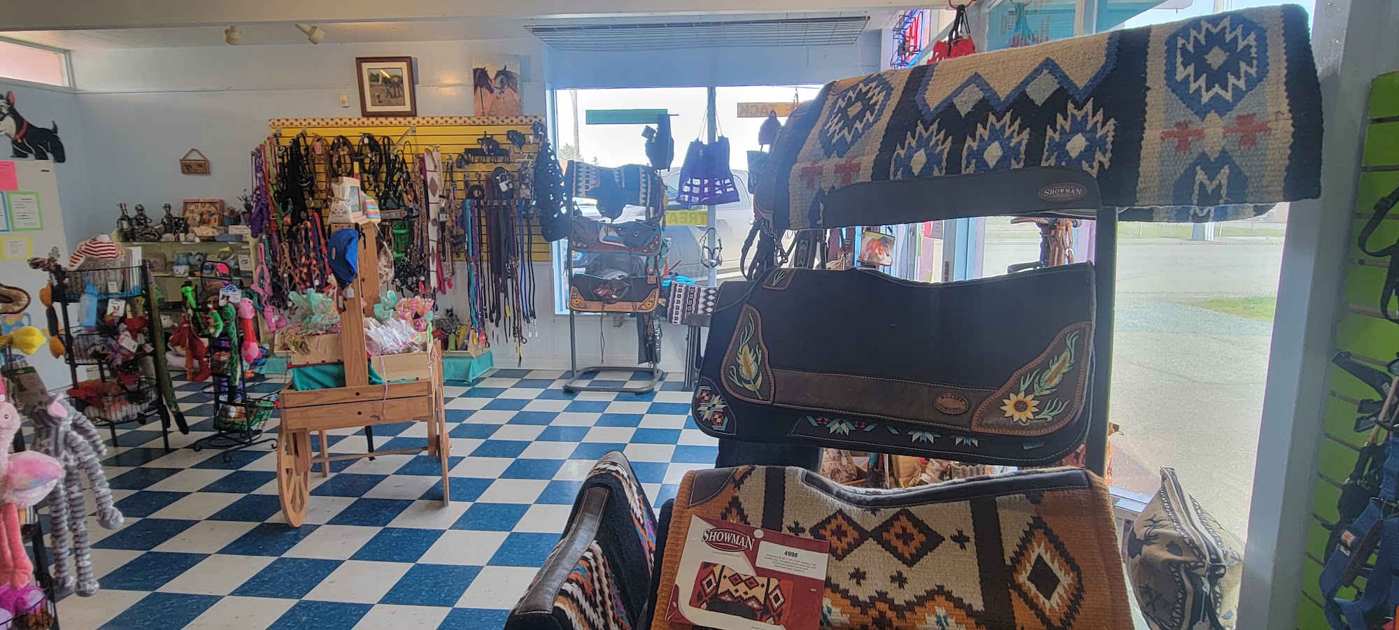 Dog Style Boutique Bandon