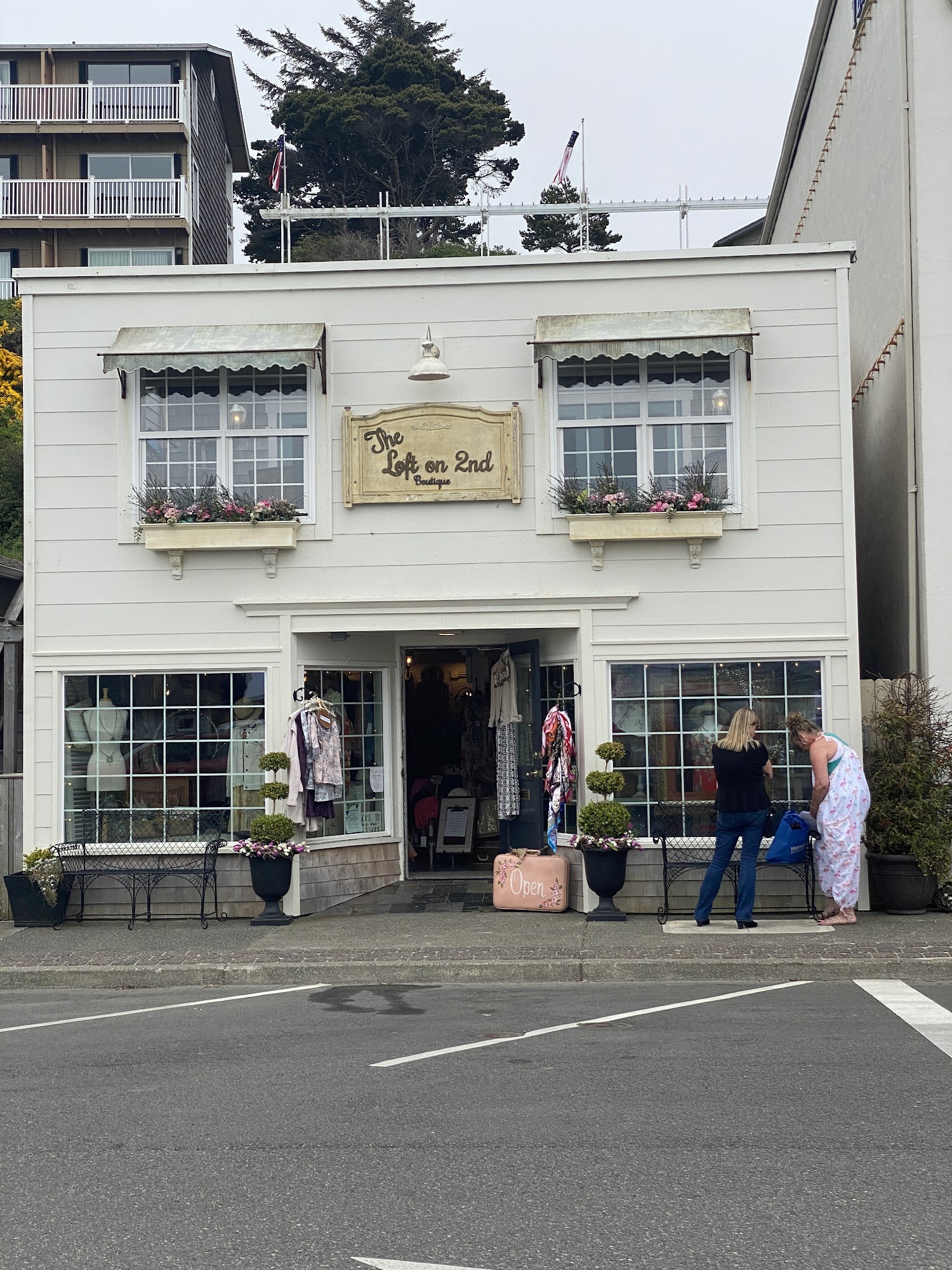 The Loft on 2nd Boutique Bandon