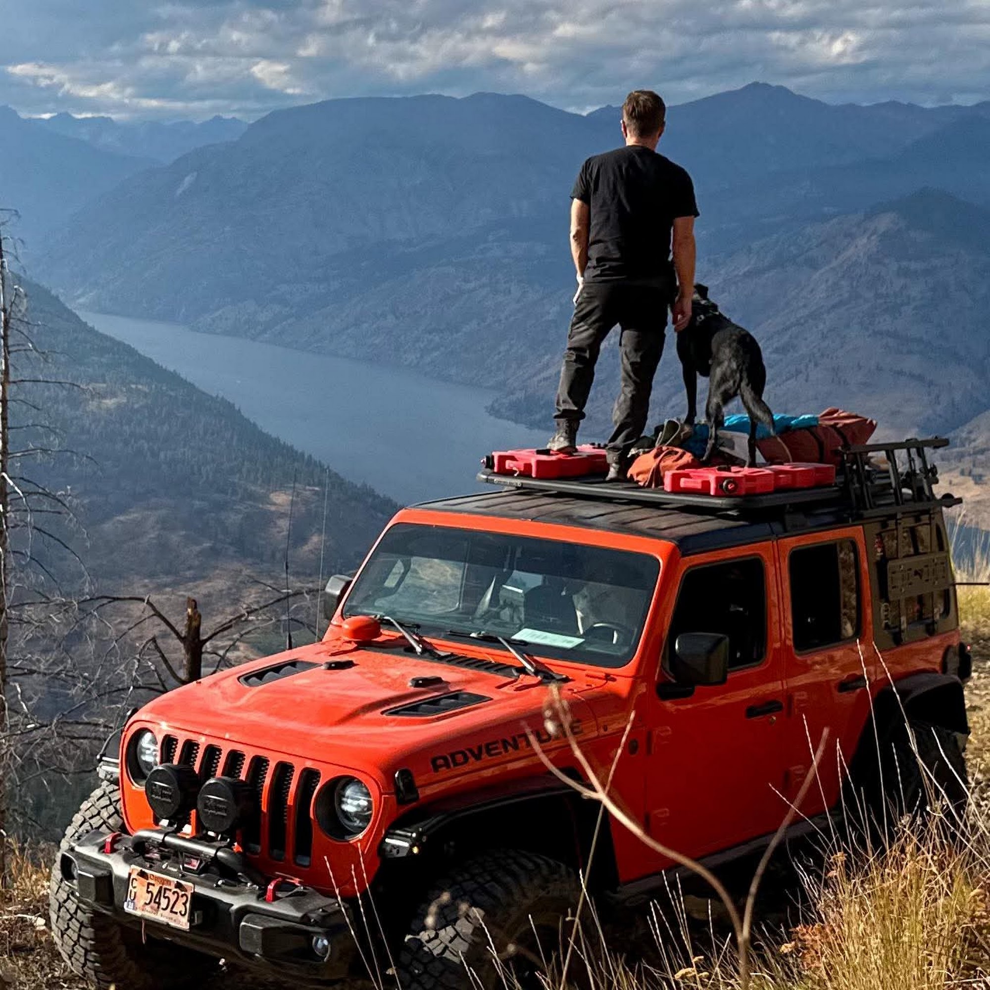 U-Haul Neighborhood Dealer