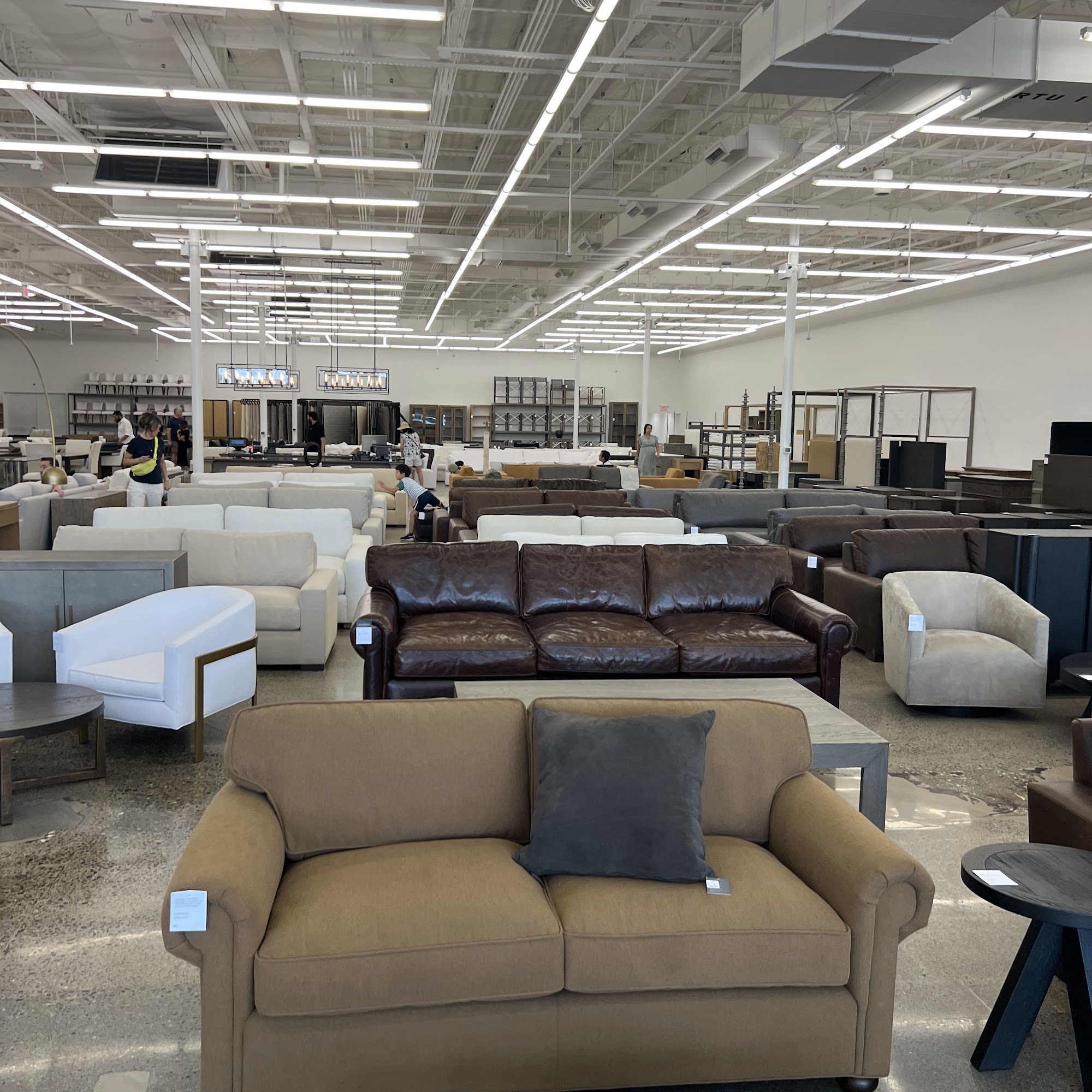 RH Outlet Portland Beaverton