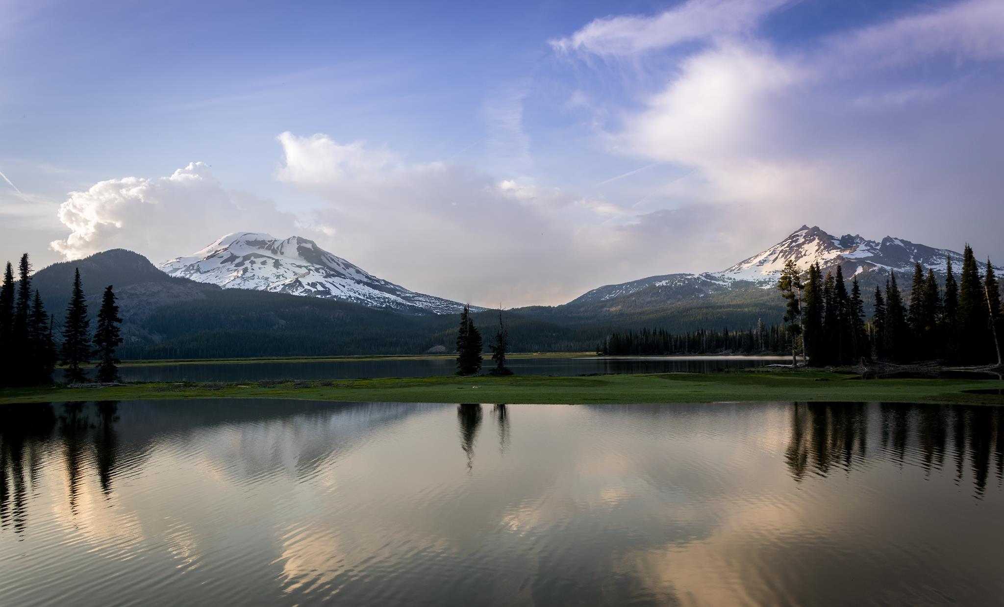 MOUNTAIN LIGHT ASHTANGA YOGA