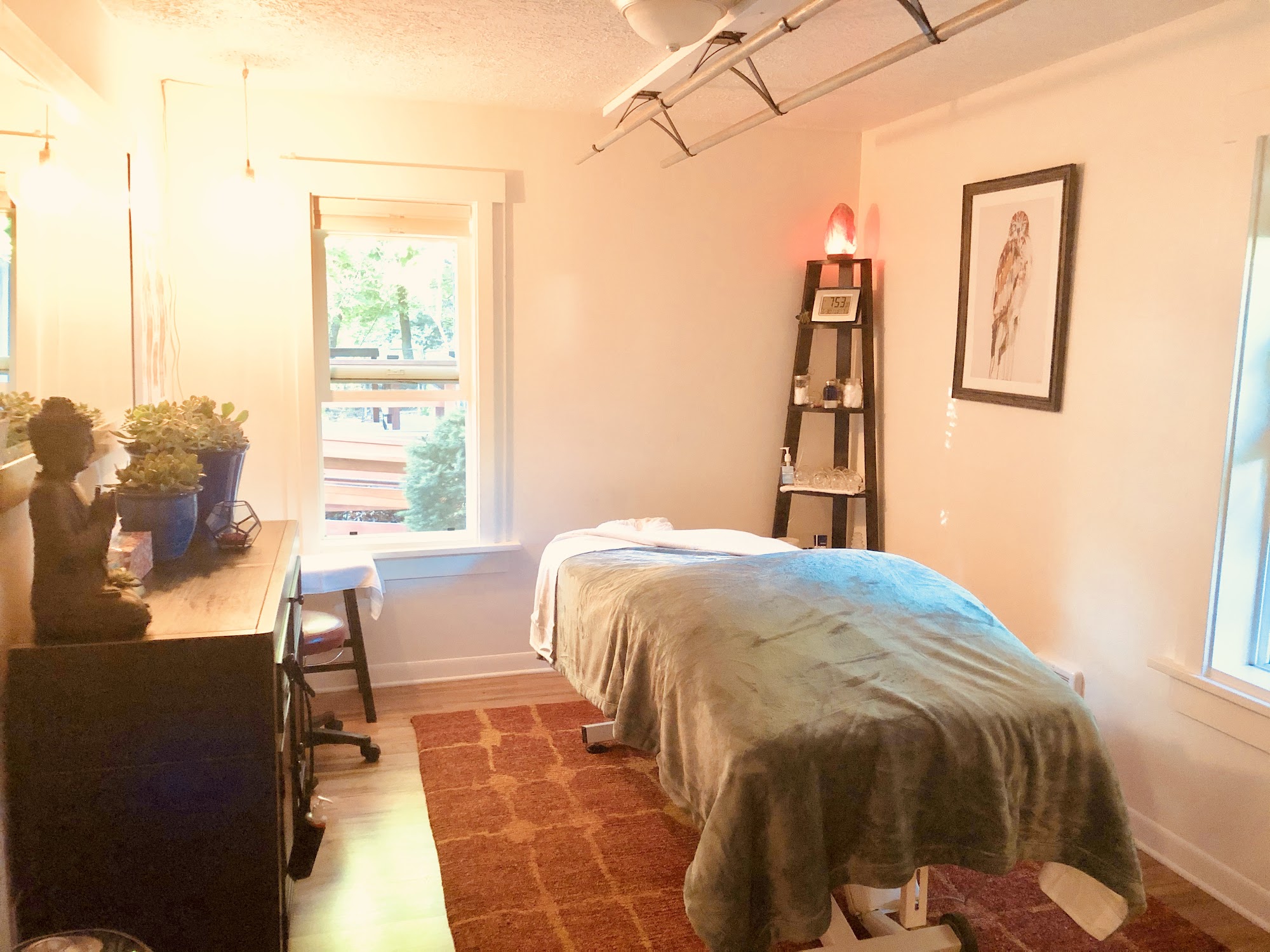 Bend Alpenglow Massage, Katrina Marshall LMT 31 NW Greeley Ave, Bend Oregon 97701