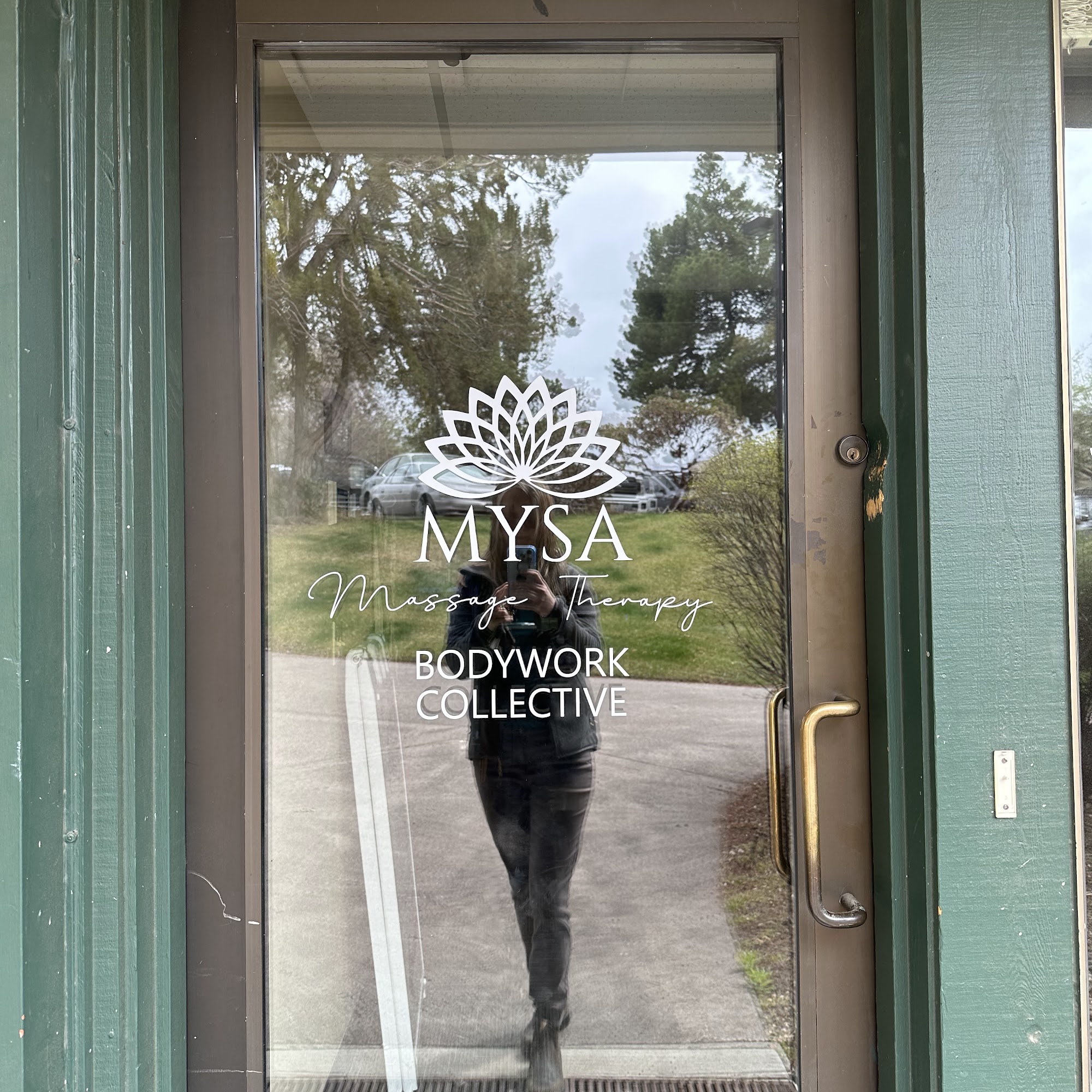 Spectrum Massage Therapy 20354 Empire Ave d3, treatment room 3, Bend Oregon 97703