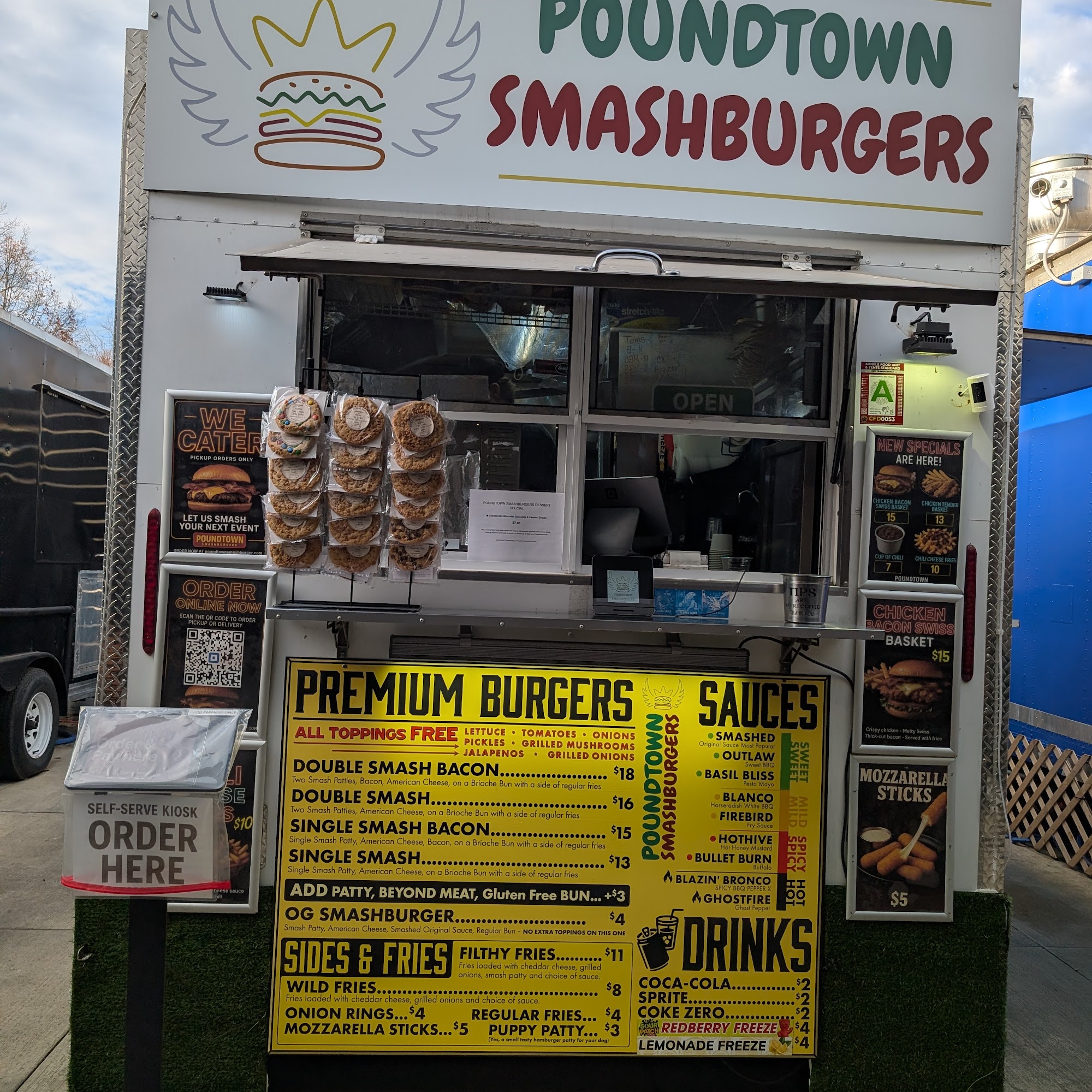 Poundtown Smashburgers Canby