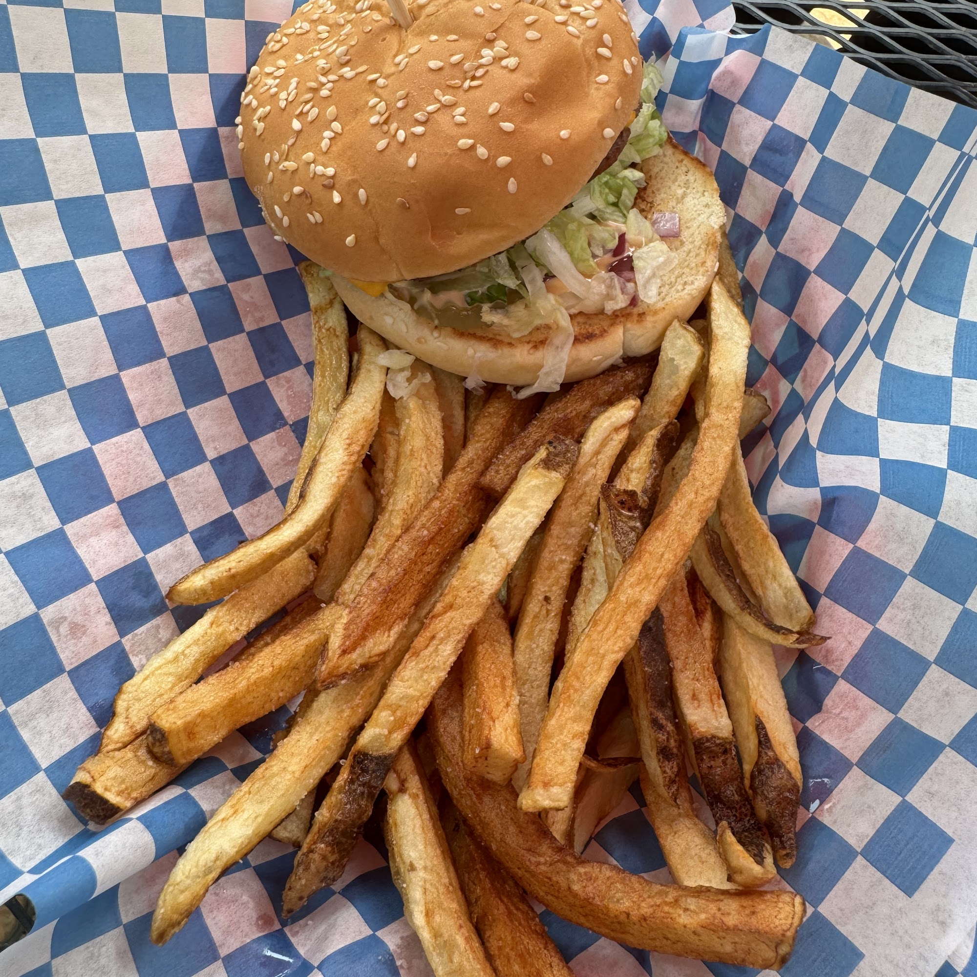 Ken's Sidewalk Cafe Canyonville