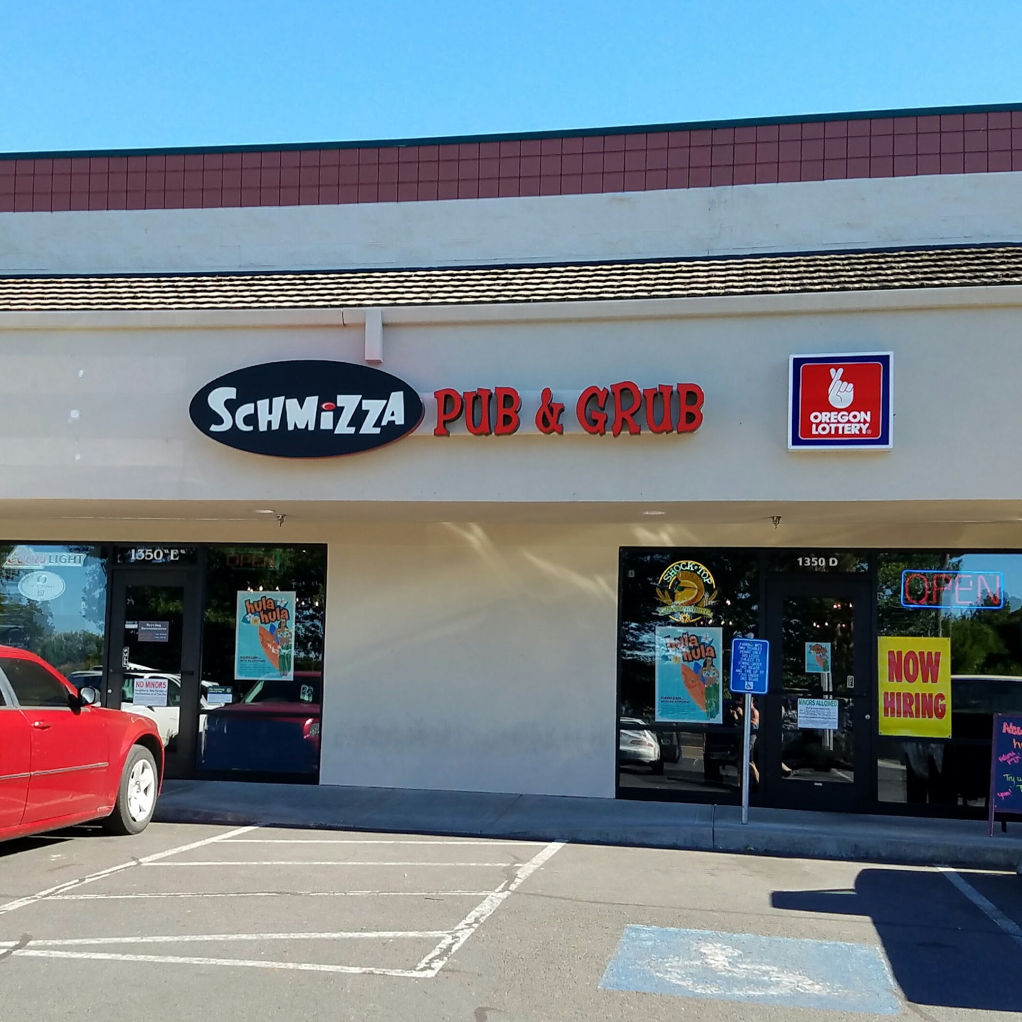 Schmizza Pub & Grub Central Point