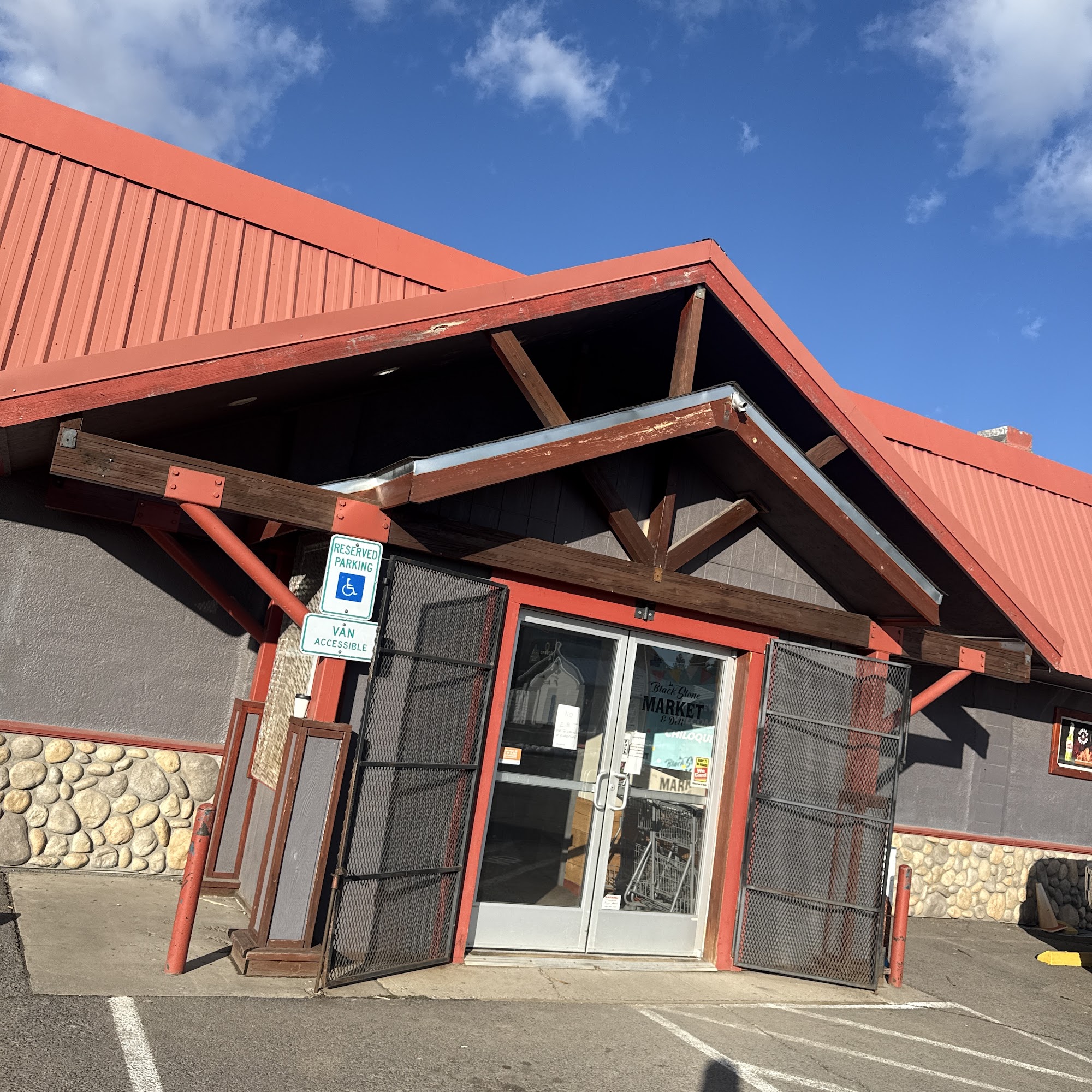 Chiloquin market & deli Chiloquin