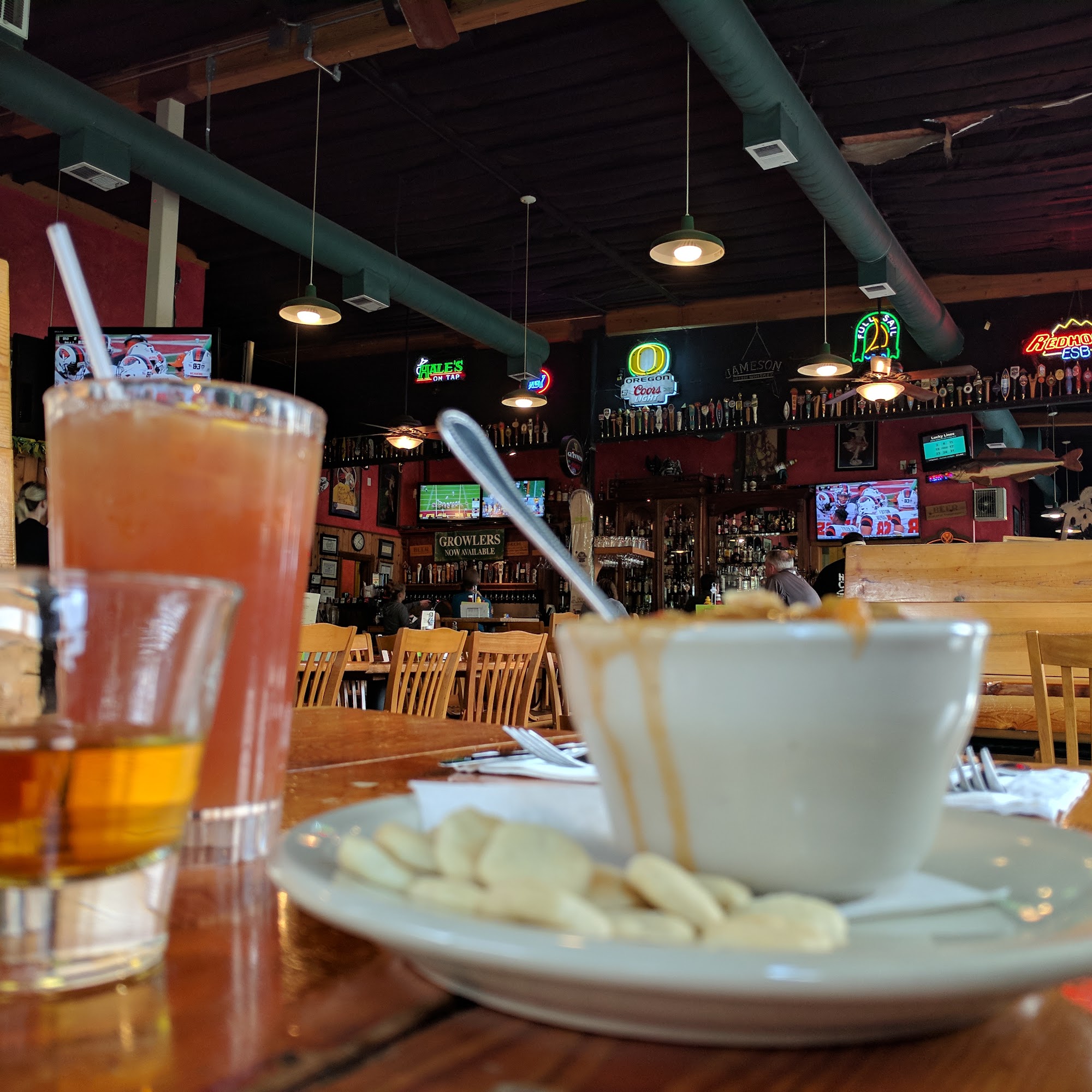 McCool's Pub & Grill Clackamas