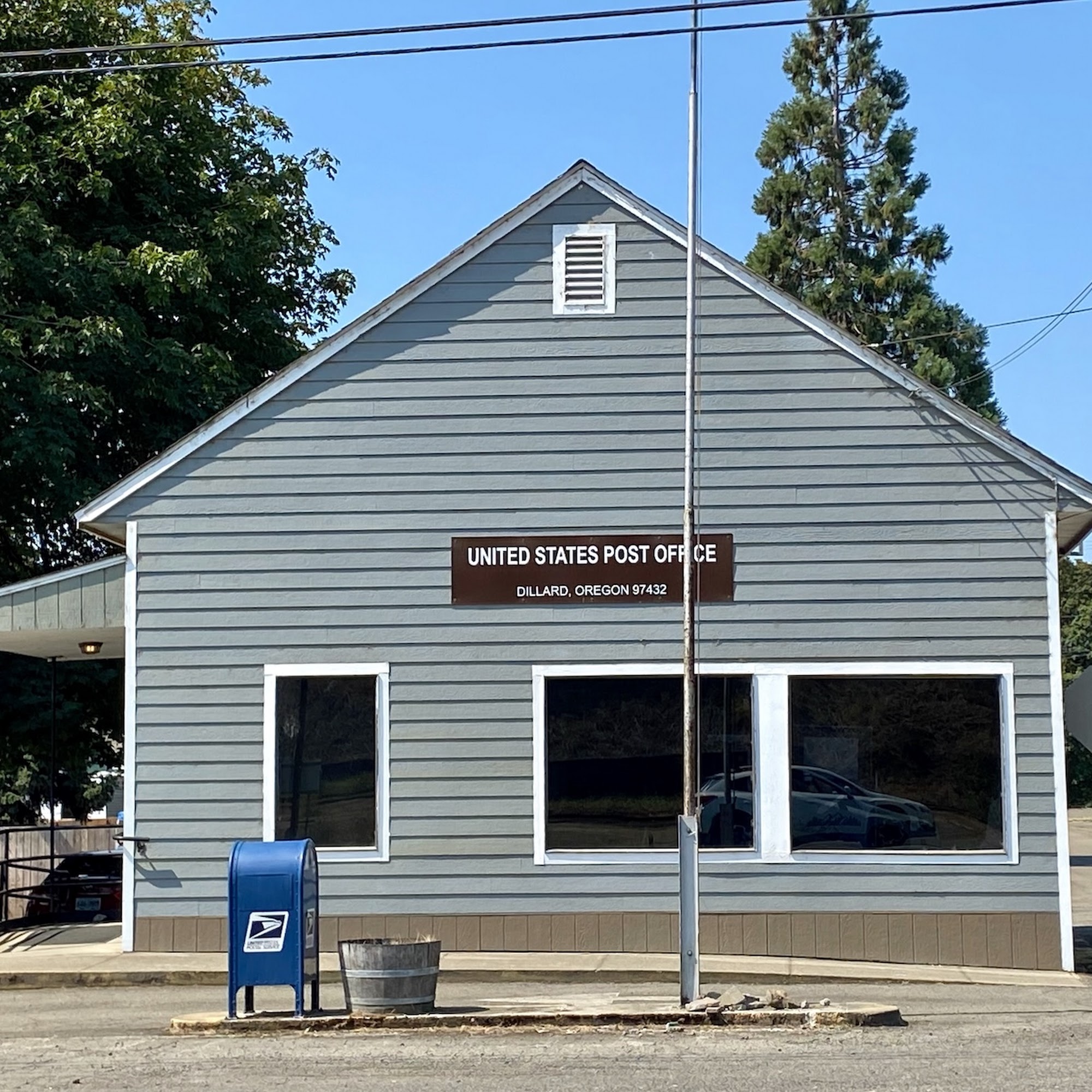 United States Postal Service Dillard