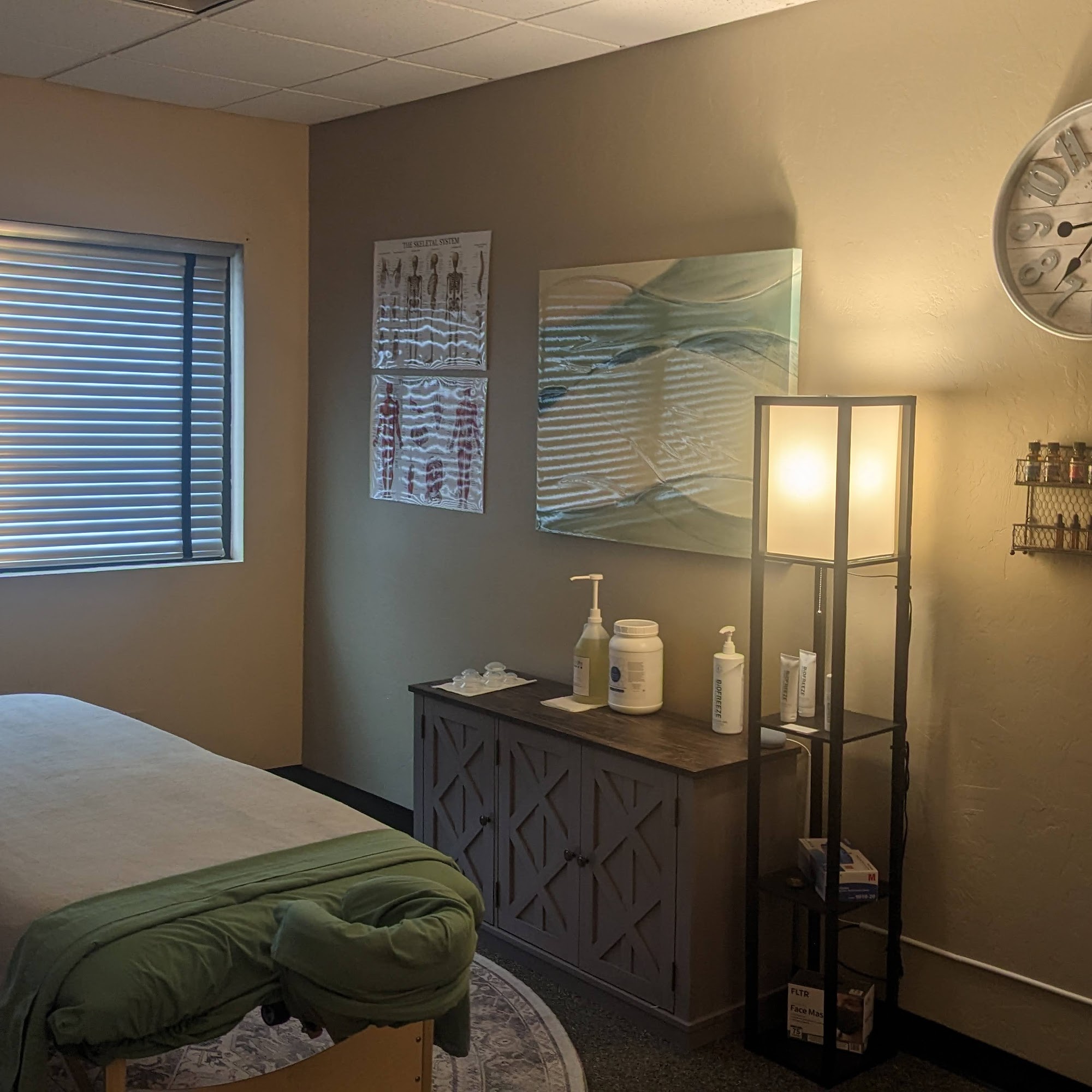 Deeply Kneaded Massage 1061 Chambers St Suite J3, Eugene Oregon 97402
