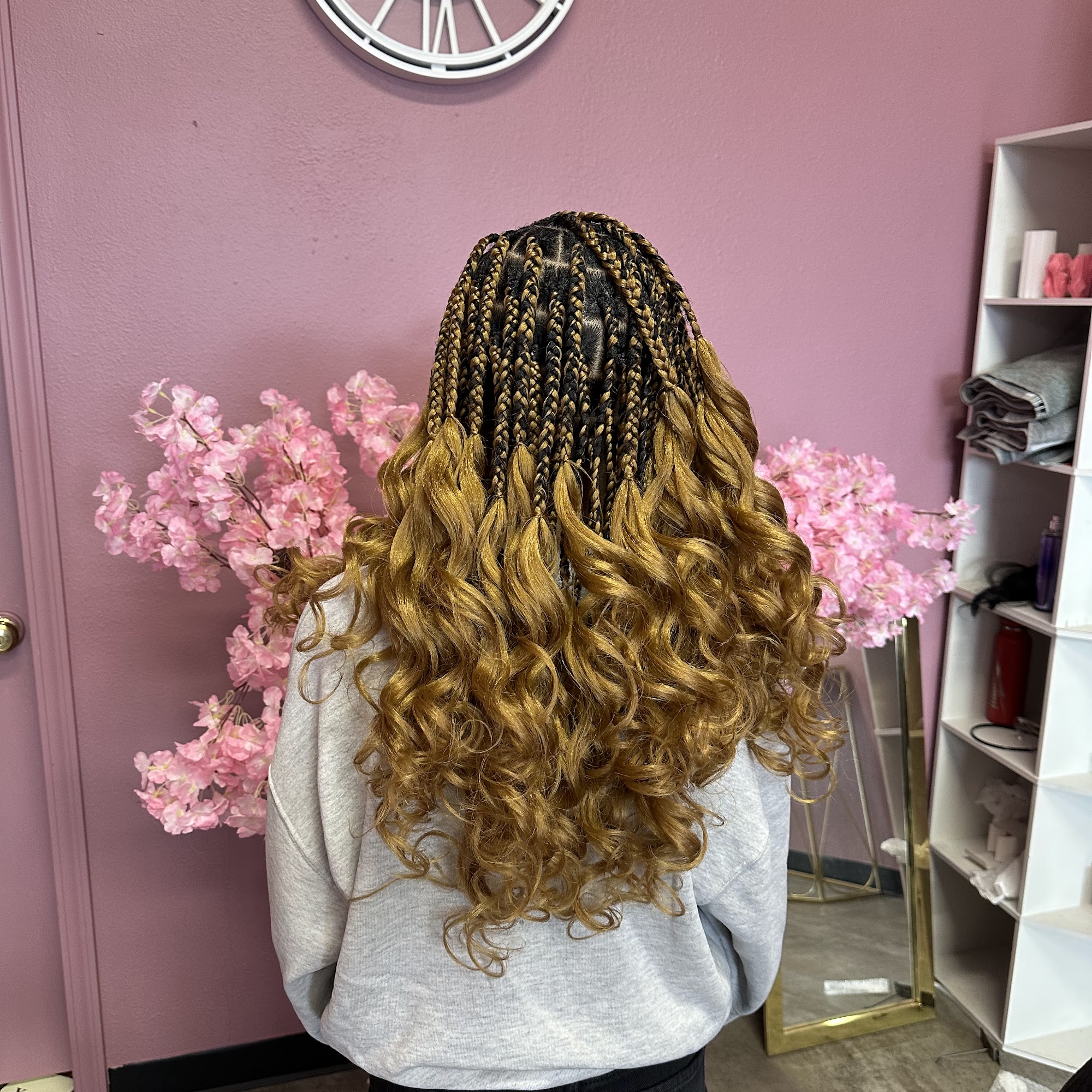 Adonai’s beauty salon Eugene