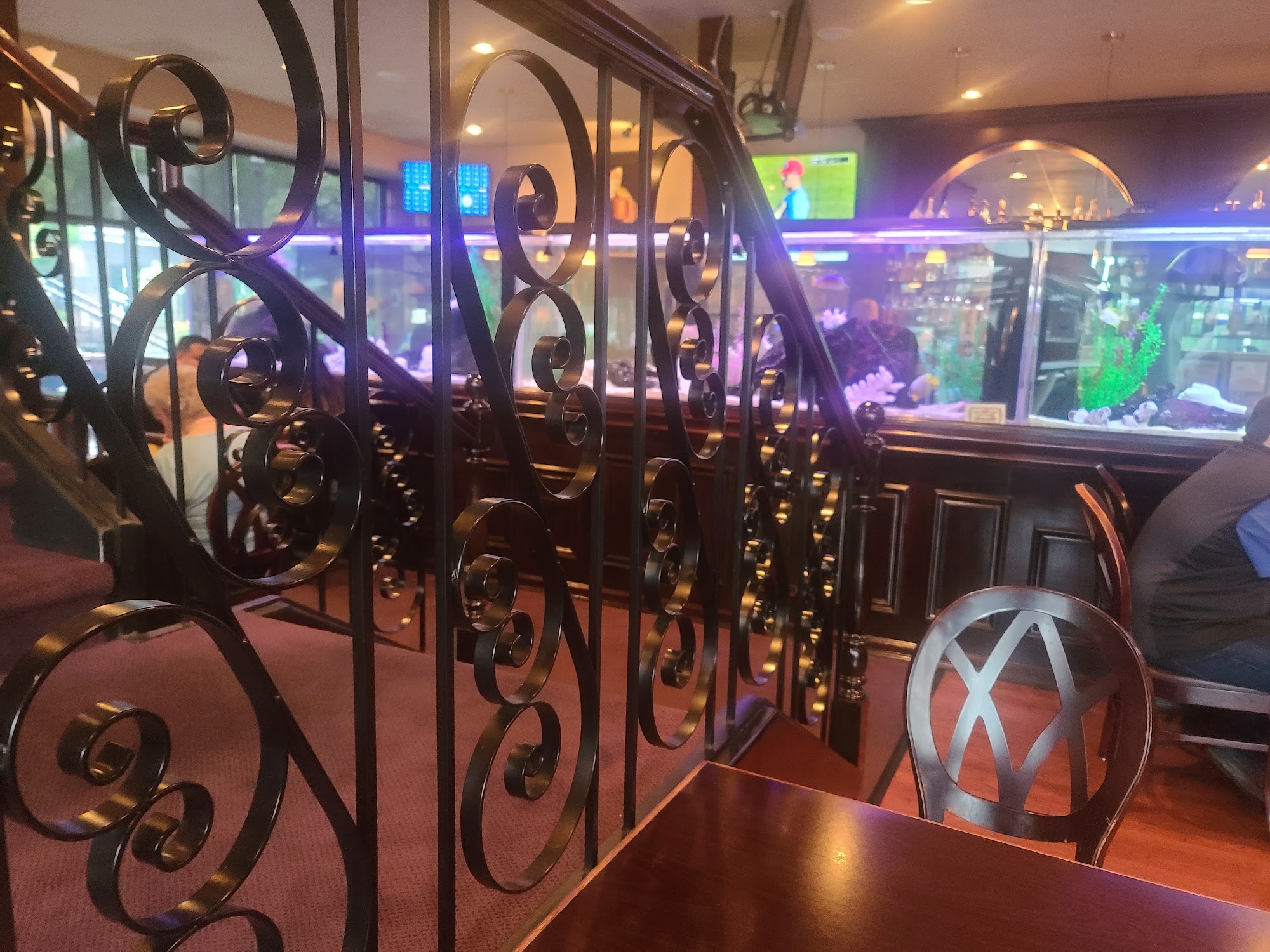 Bumpers Grill & Bar Fairview