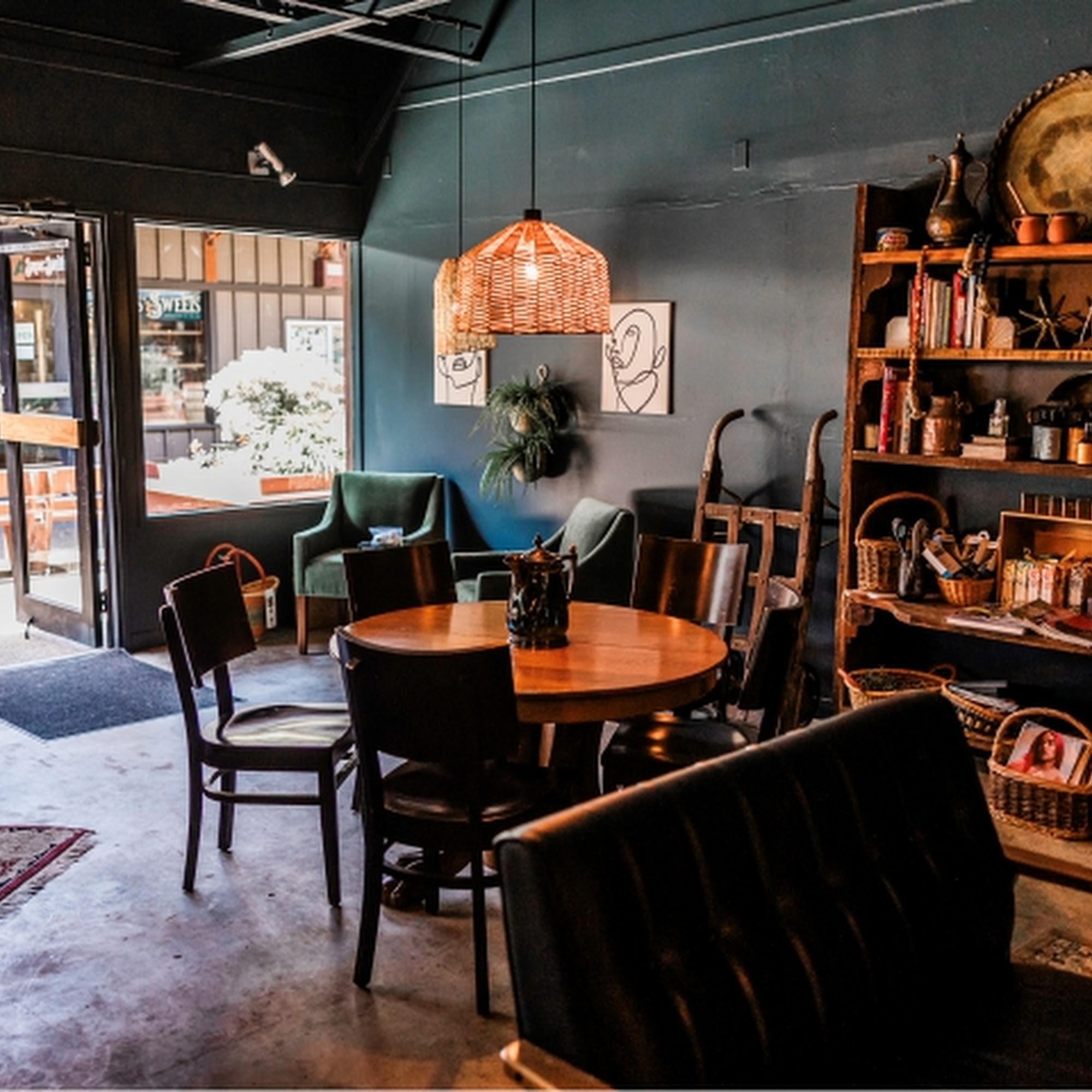 Pioneer Joe Coffee Co. @ Salishan Market Place Gleneden Beach