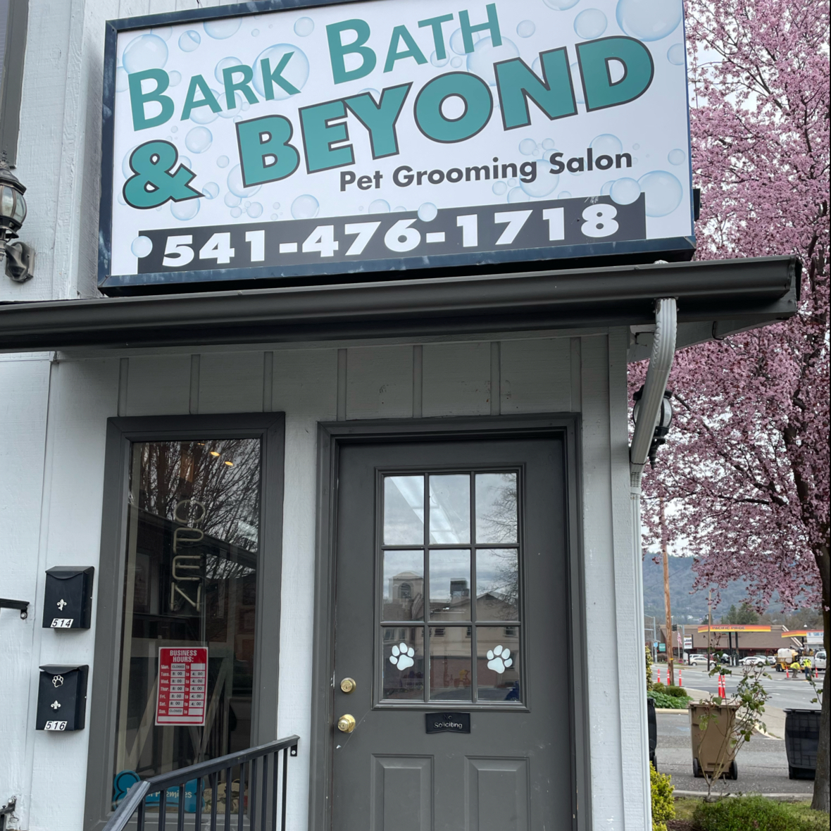 Bark Bath & Beyond Grants Pass