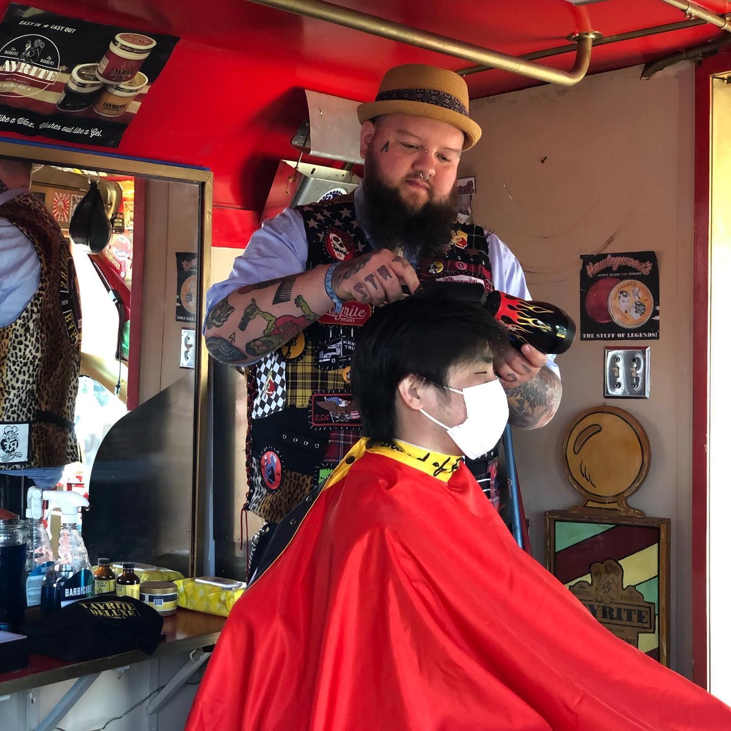 Photo credit: facebook