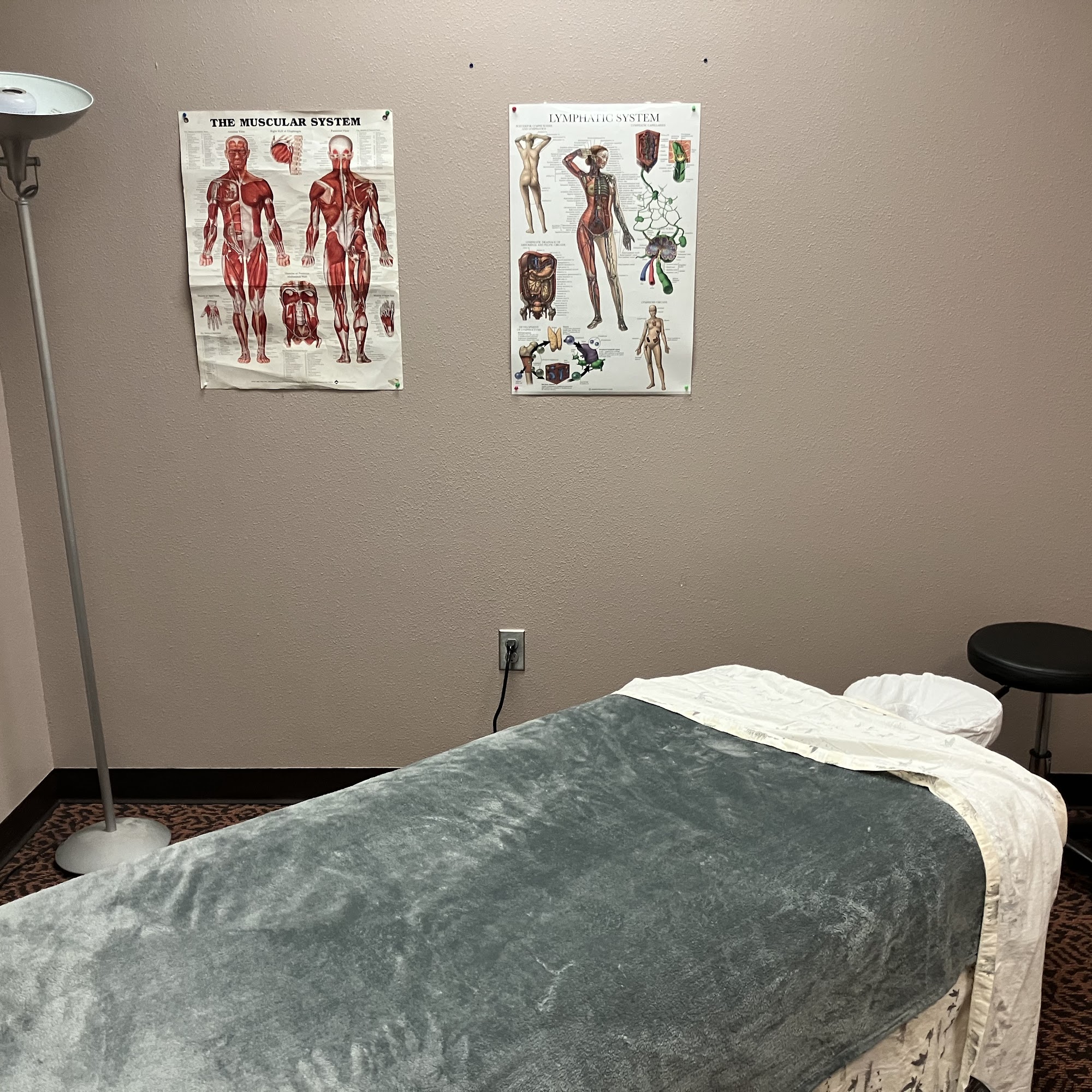 Valerie Carsey LLC 4800 NE Belknap Ct Suite 104, Hillsboro Oregon 97124