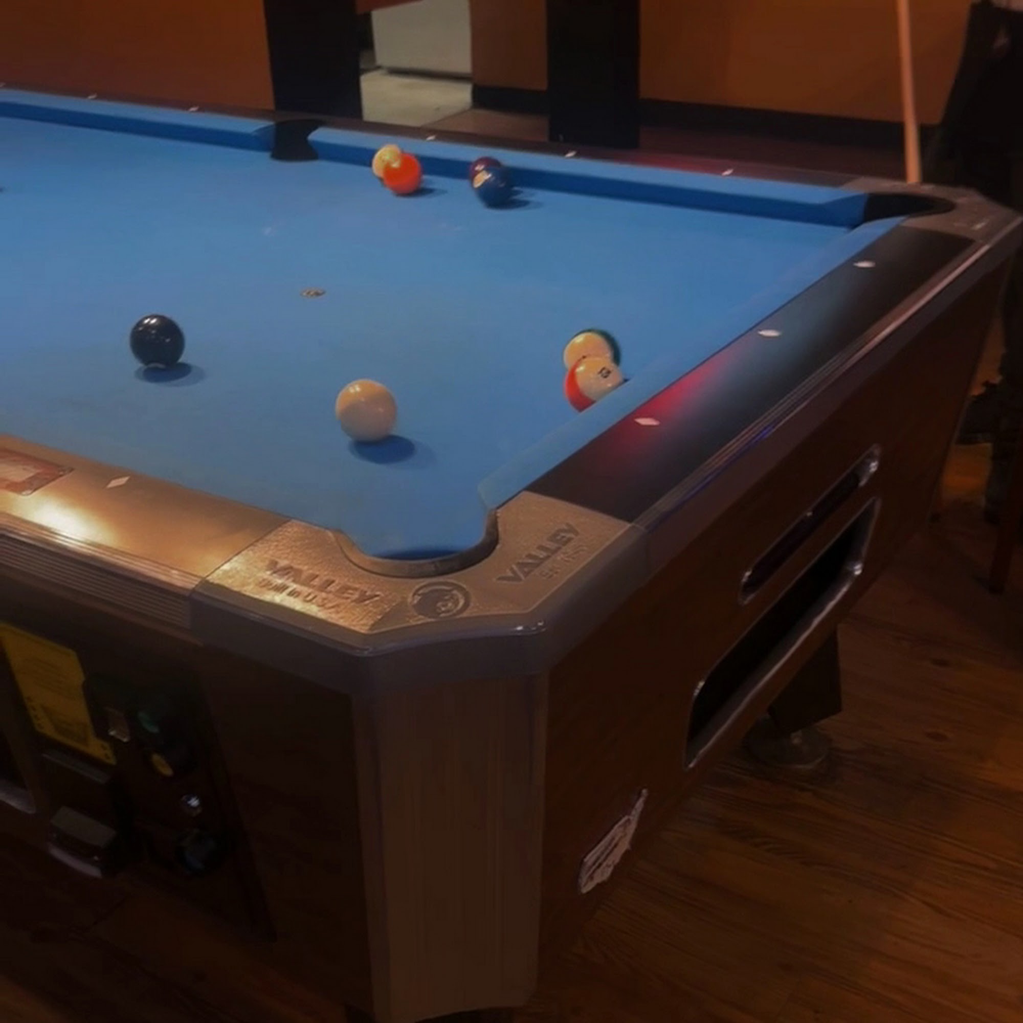 Arena Sports Bar & Grill Independence