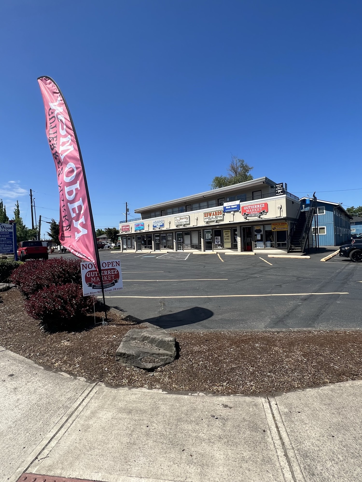 Gutierrez Market Keizer