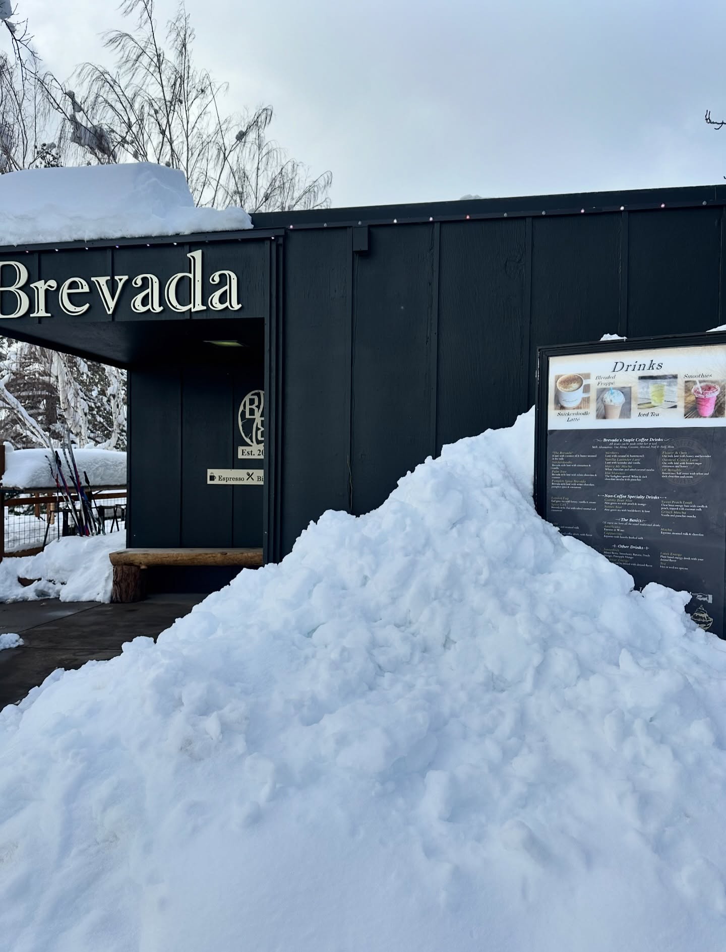 Brevada - Café, Bistro, Pub, Social House, Ice Cream Klamath Falls