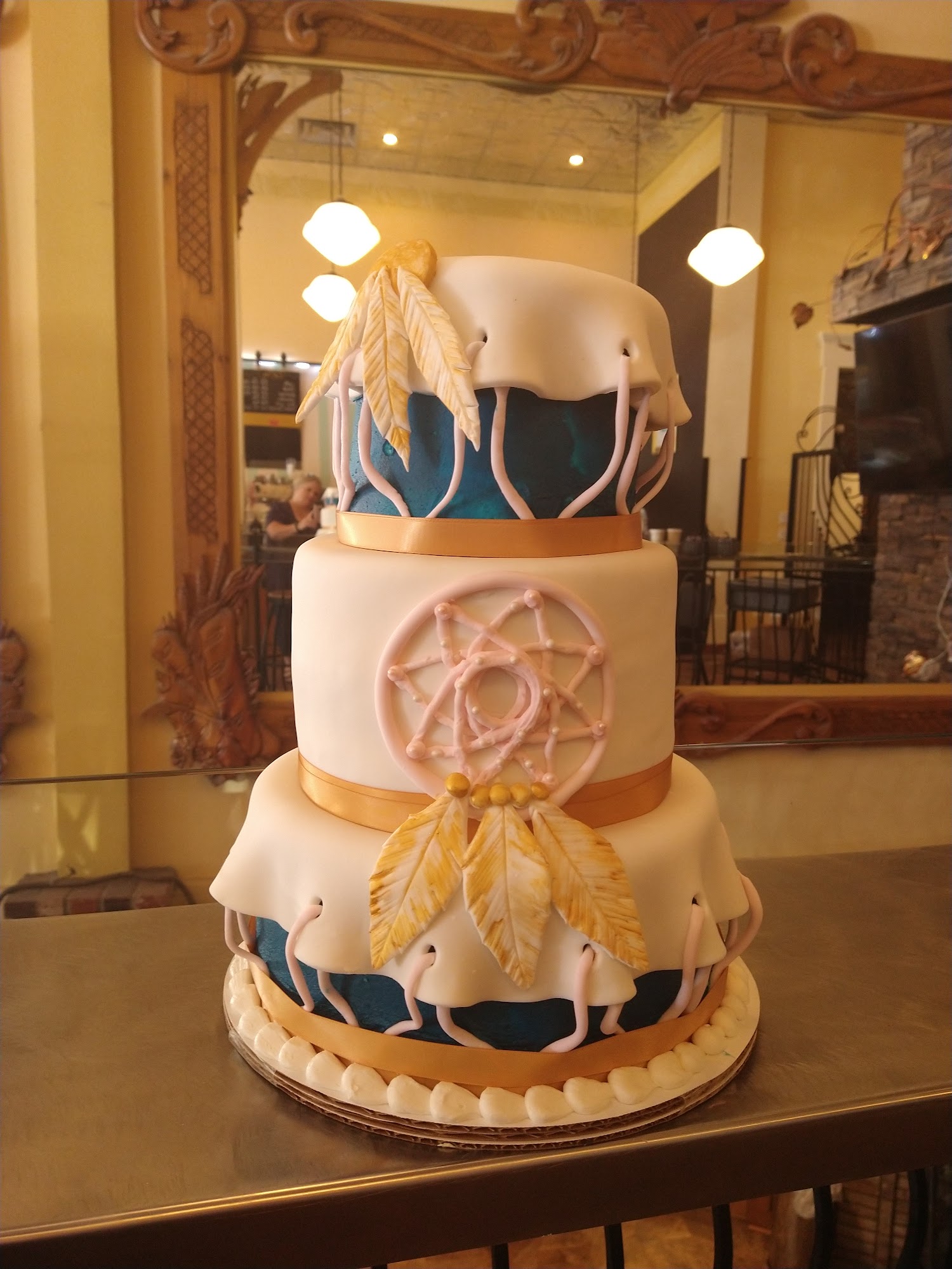 Le Bebe Cakes Bakery and Tea House La Grande