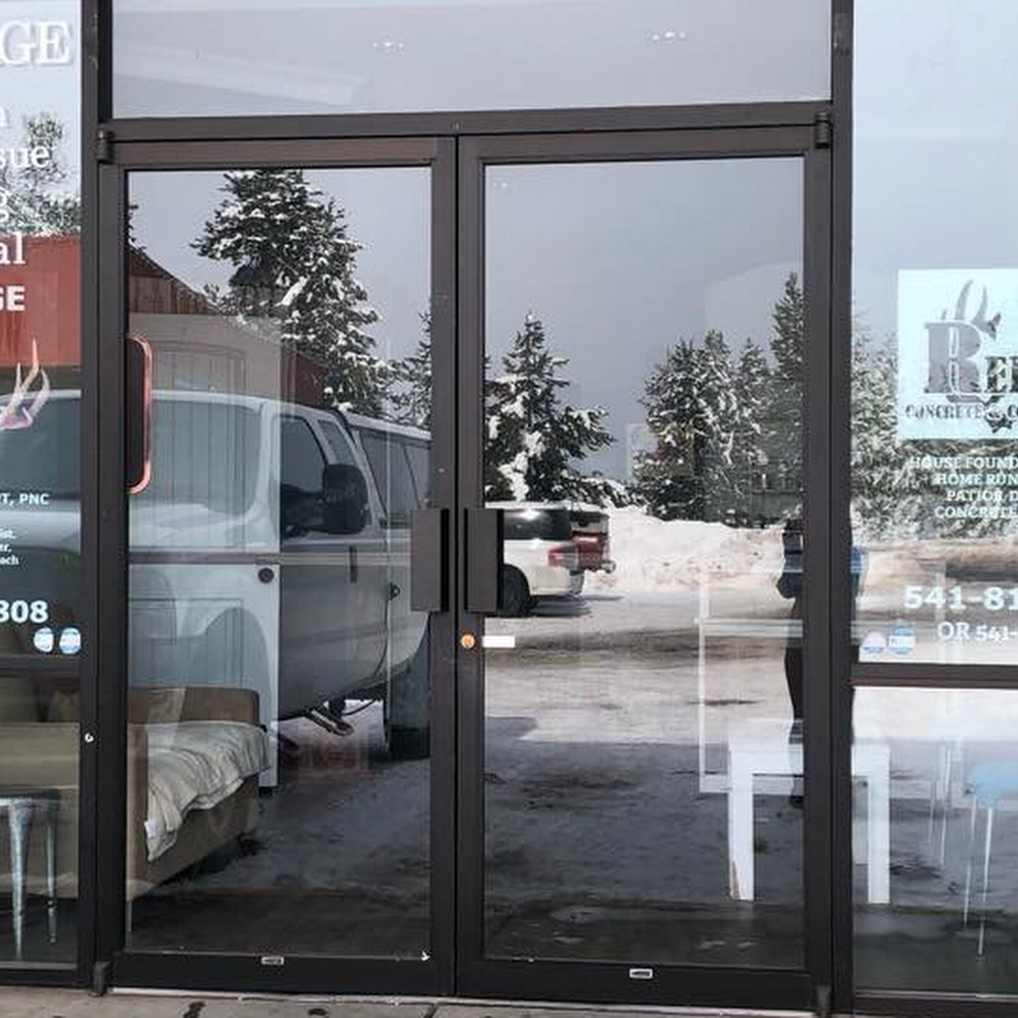 Alisha Reeves, LMT 51538 US-97 #2a, La Pine Oregon 97739