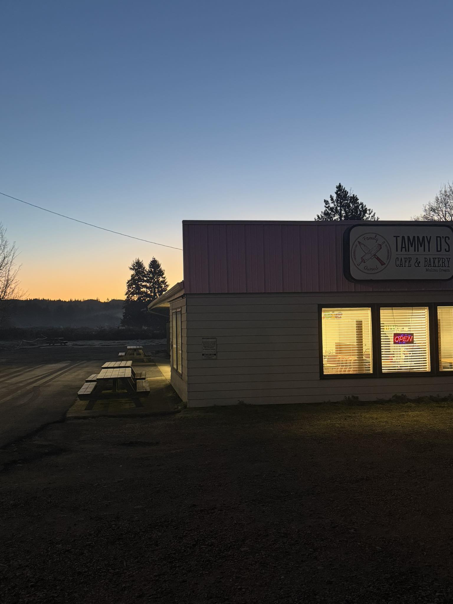 Tammy D's Cafe & Bakery Mulino