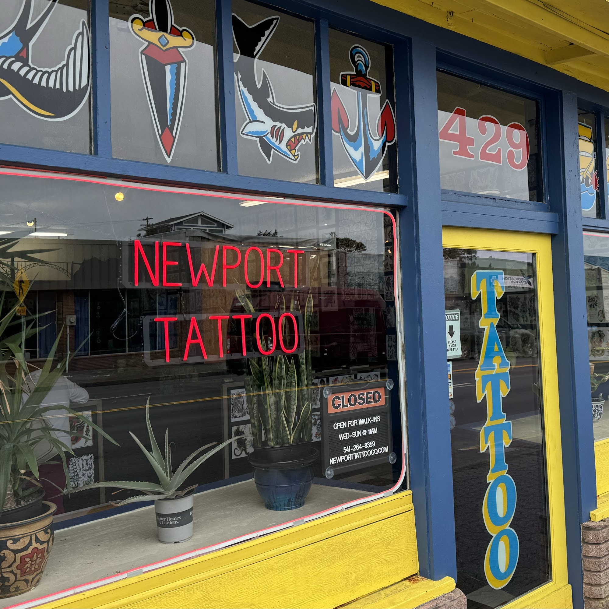 Newport Tattoo 429 SW Coast Hwy, Newport Oregon 97365