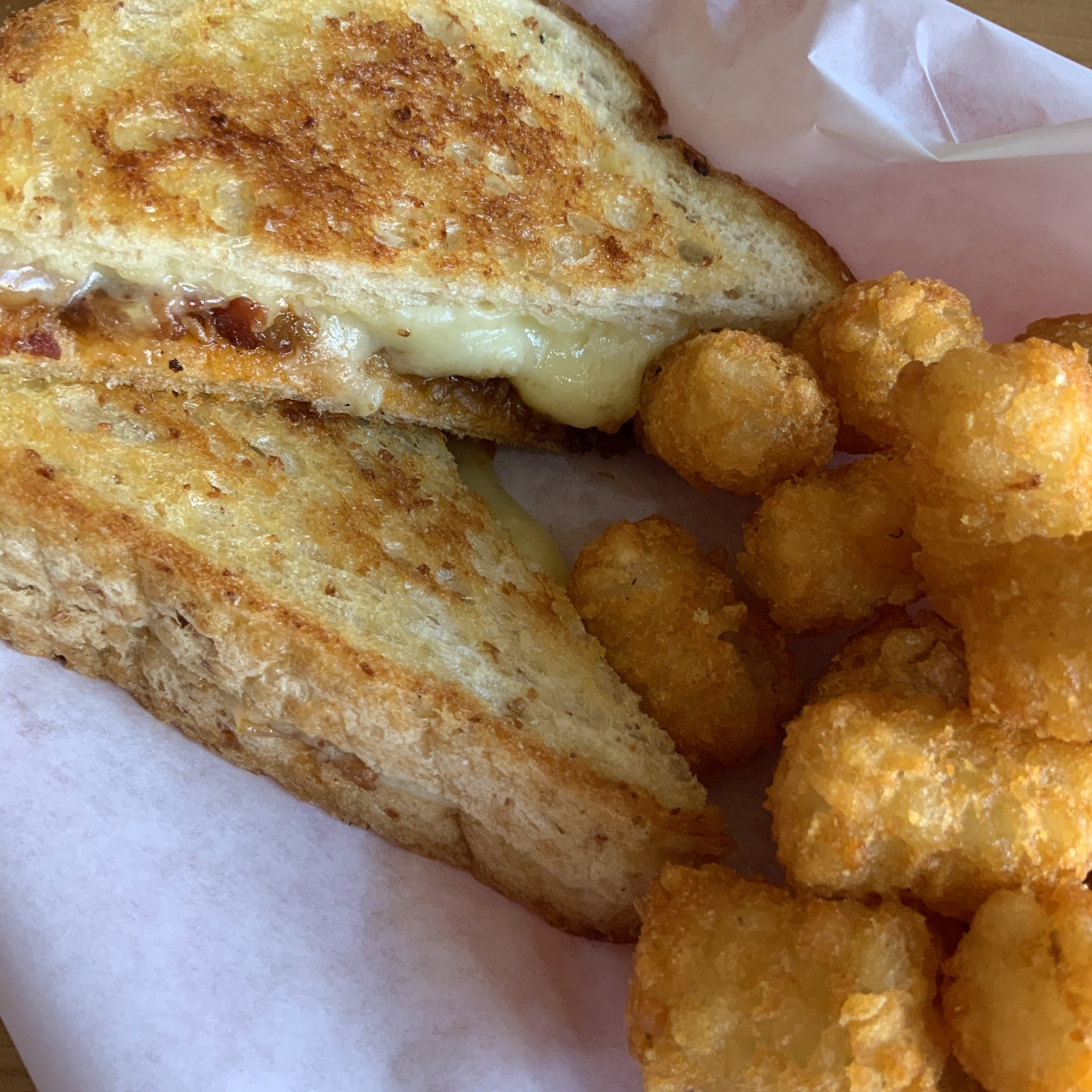 Lamplighter Cafe and Lounge Oakland