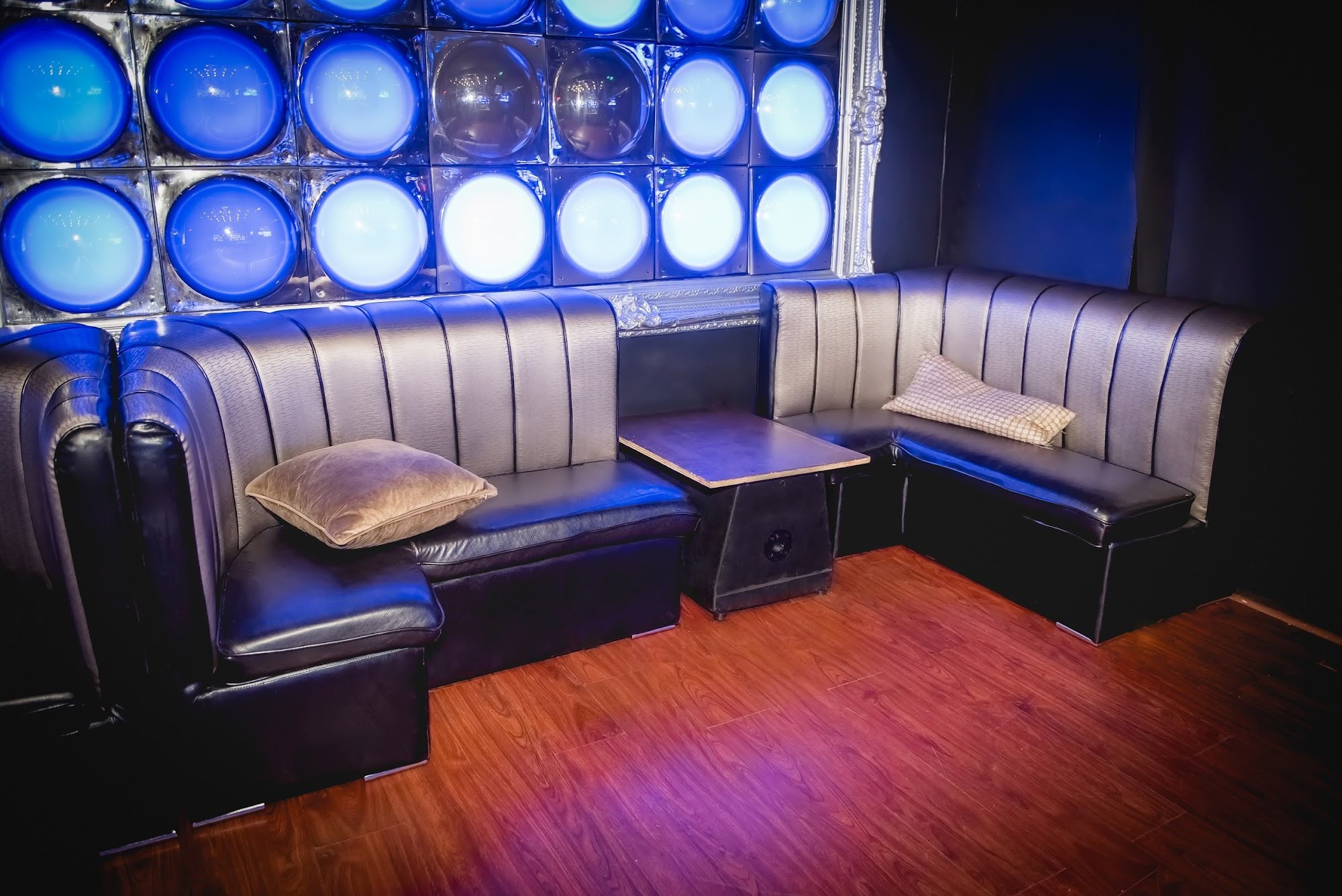 Dirty Nightclub Menu