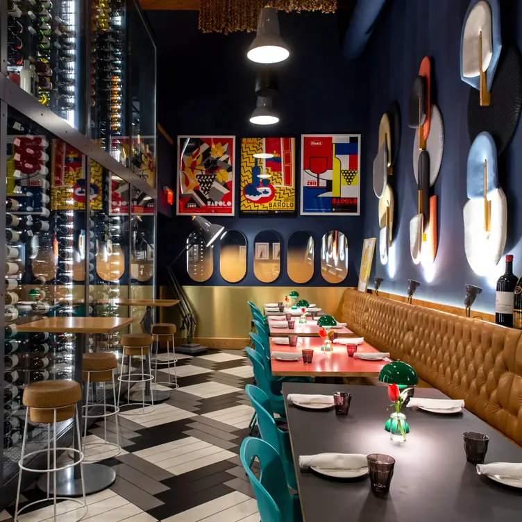Photo credit: opentable
