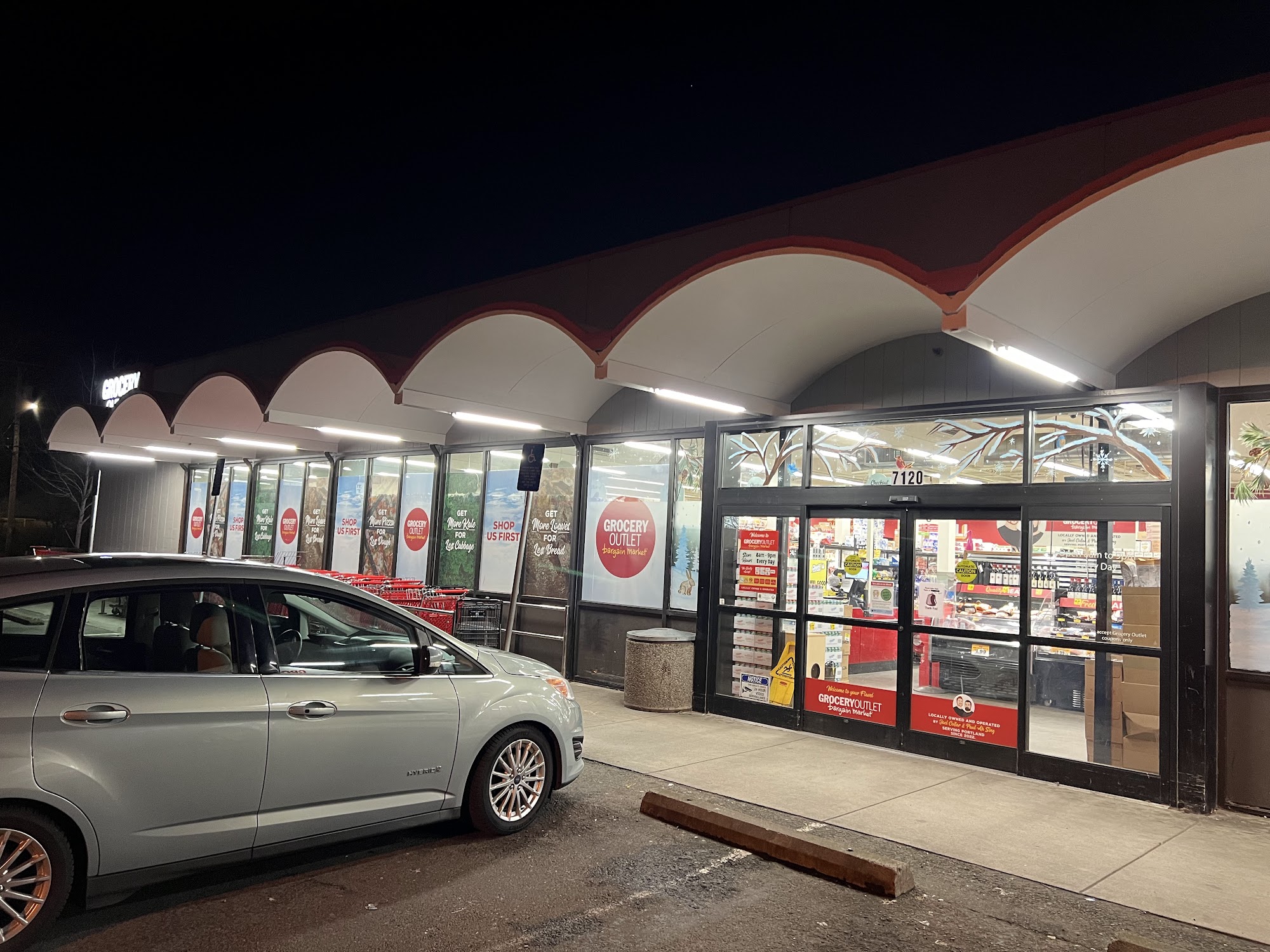 Grocery Outlet Portland