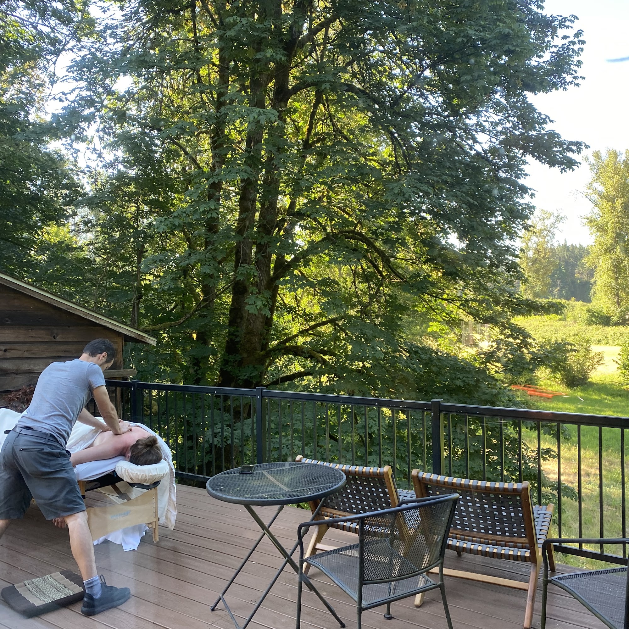 JaaRo Massage 833 SE Main St, Portland Oregon 97214