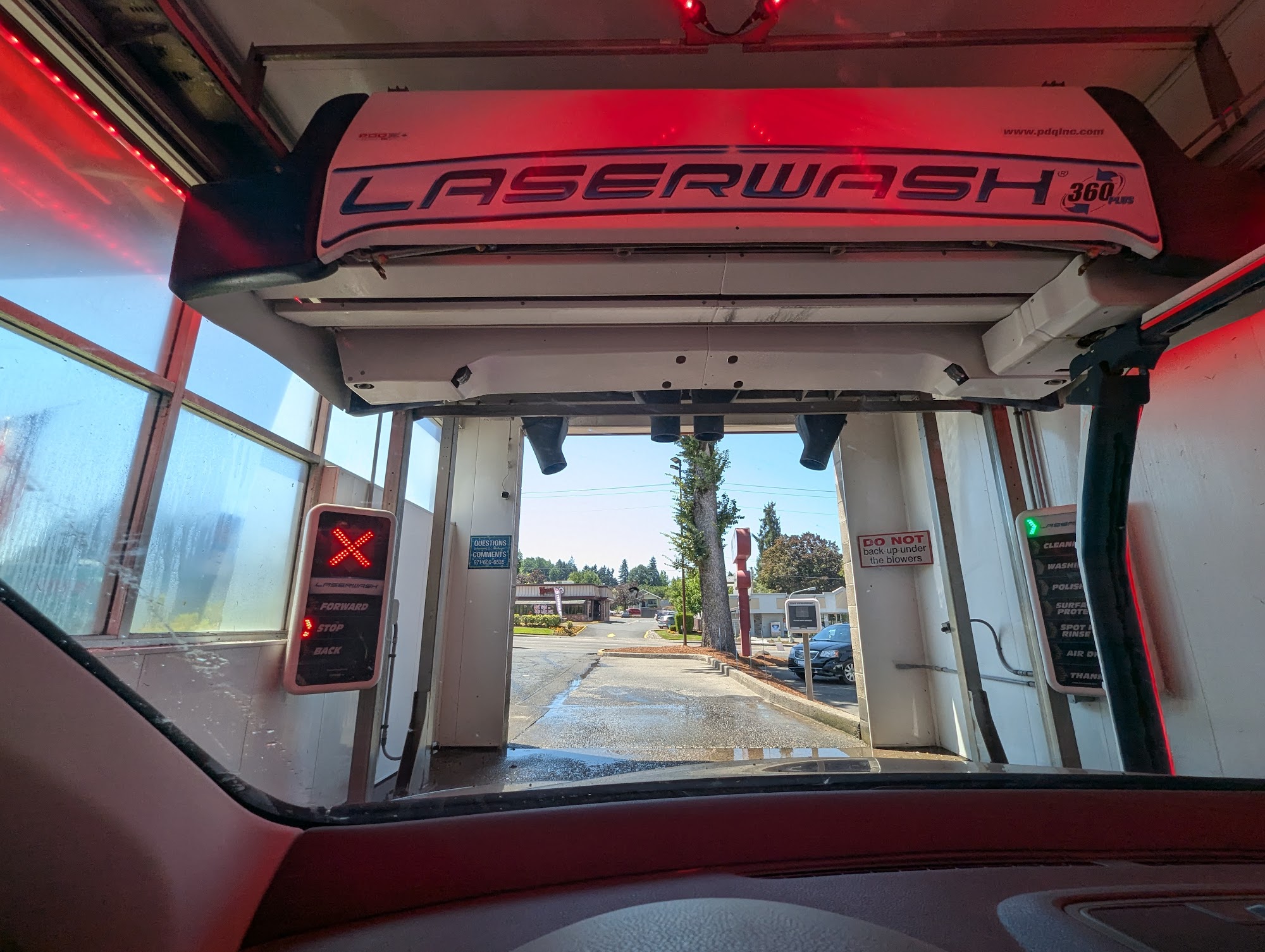 Big Red Car Wash Salem