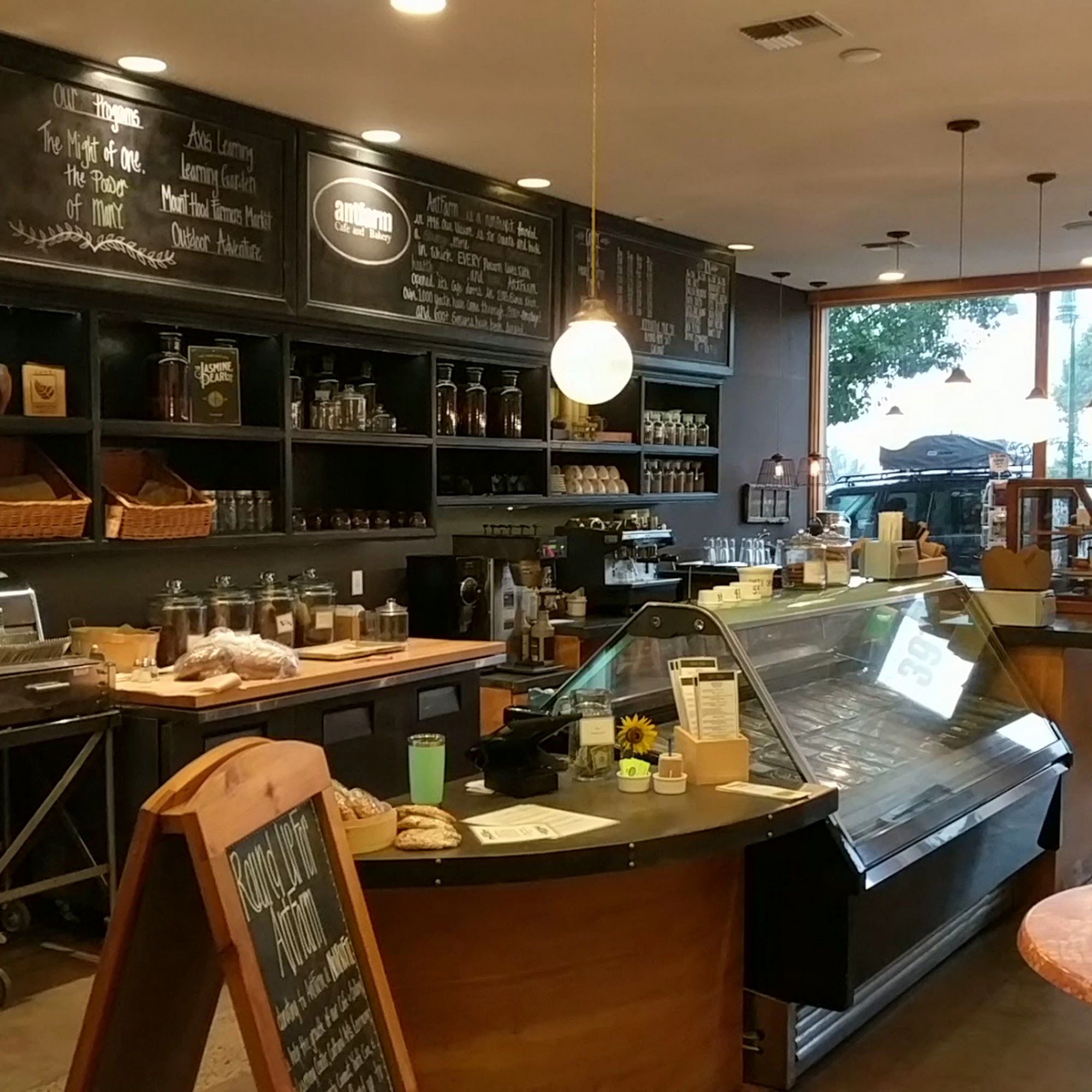 AntFarm Cafe and Bakery Sandy