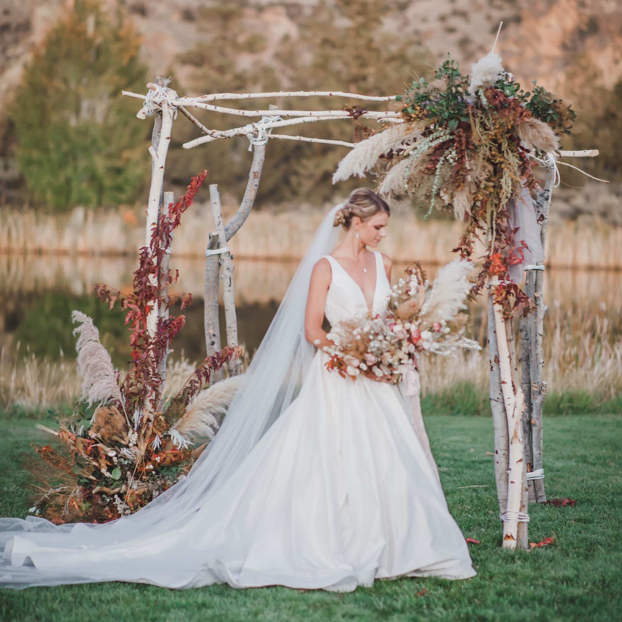 Heirlooms & Co. 288 Sisters Park Dr #933, Sisters Oregon 97759