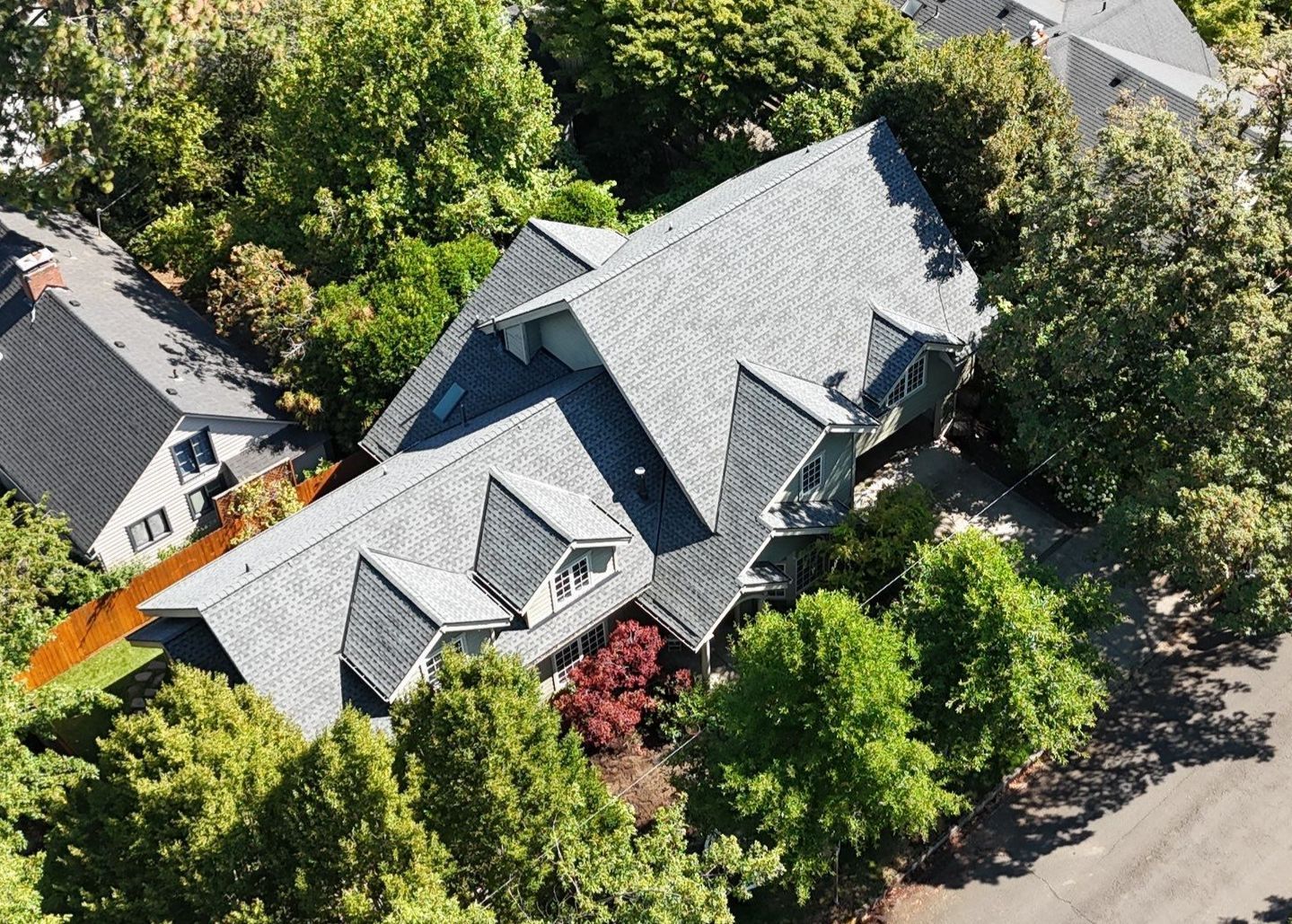 Pressure Point Roofing Eugene, LLC.