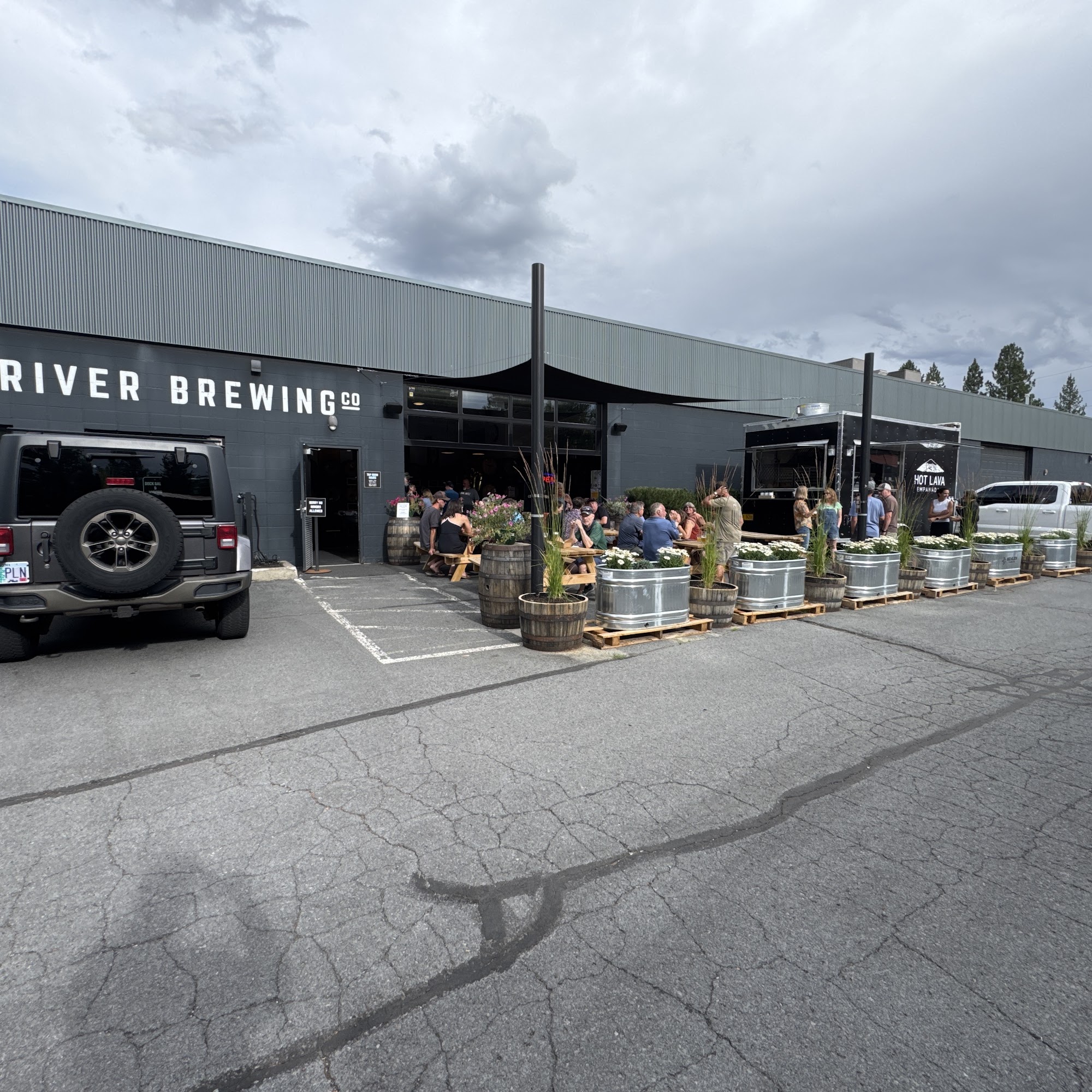 Sunriver Brewing Co - Brewery Tap Room Sunriver
