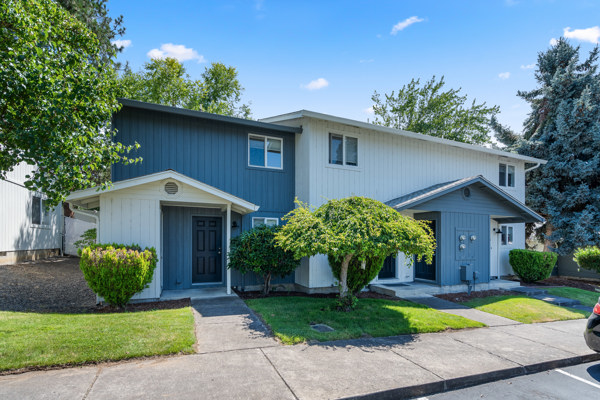 Talent Parkside Apartments Talent