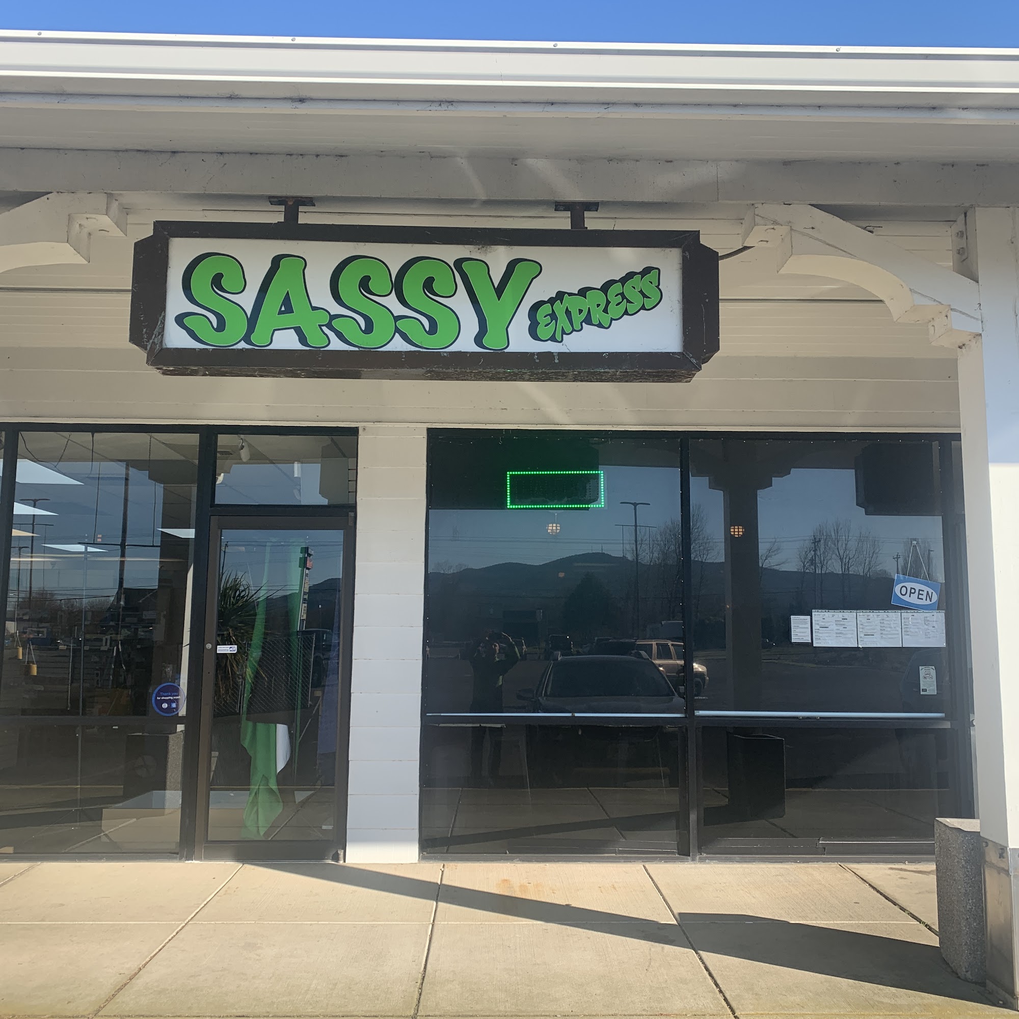 Sassy Express Thai Food Tillamook Tillamook