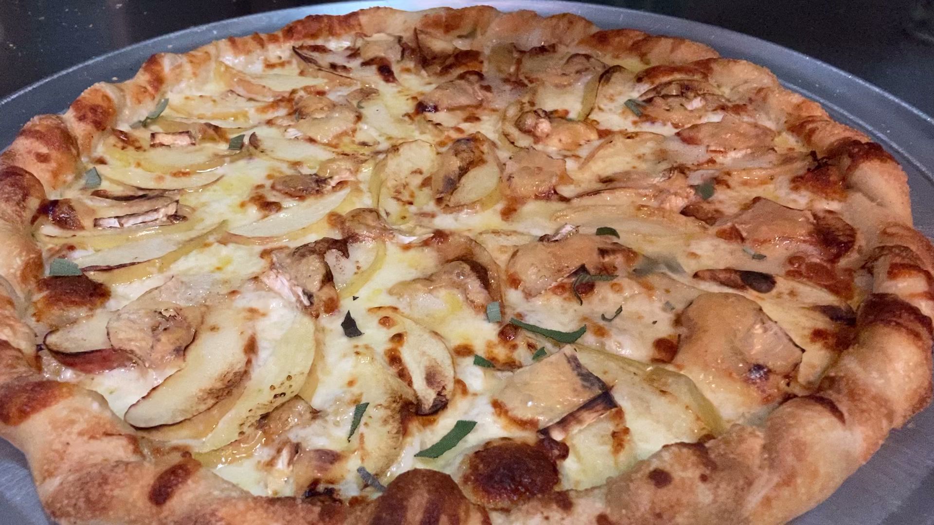 LoLo's Boss Pizza - Troutdale Troutdale