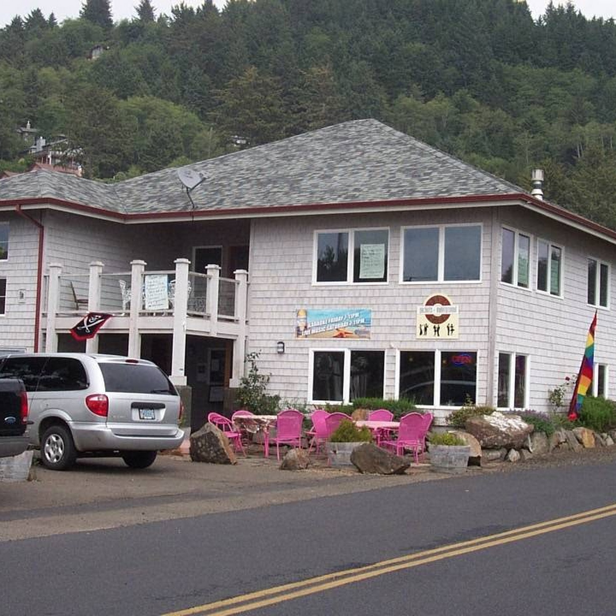 Yachats Underground Pub & Grub Yachats